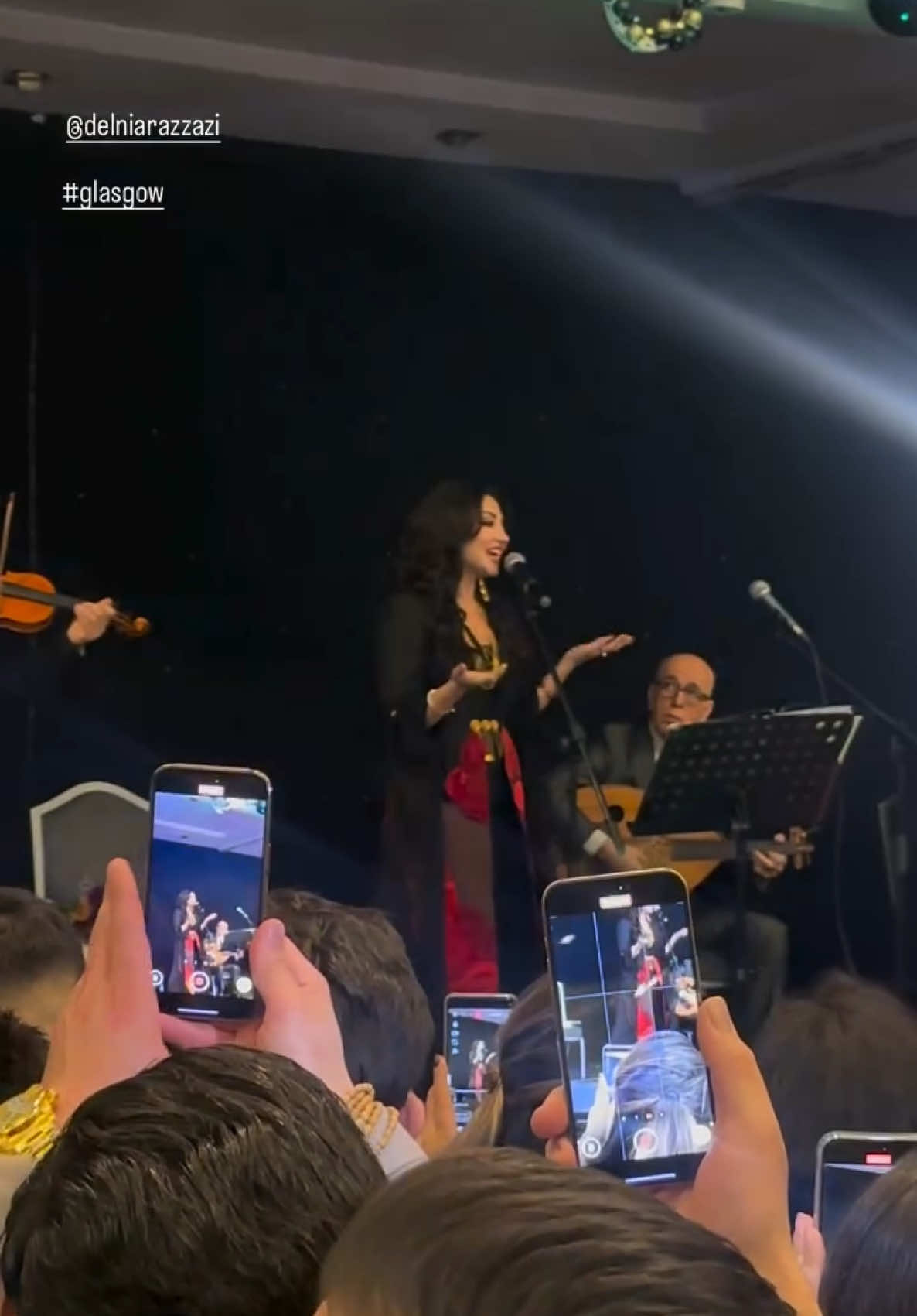 ♥️  #dilniyarezazi #dilniya_rezazi #liveconcert #livesong #happynewyear2025 