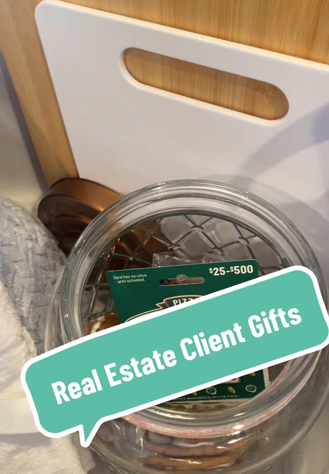 Always thanking my clients for trusting me to help navigate them through the process ♥️ #realtor #buyersagent #sellersagent #realestate #clientgifts #realestateclientgifts 