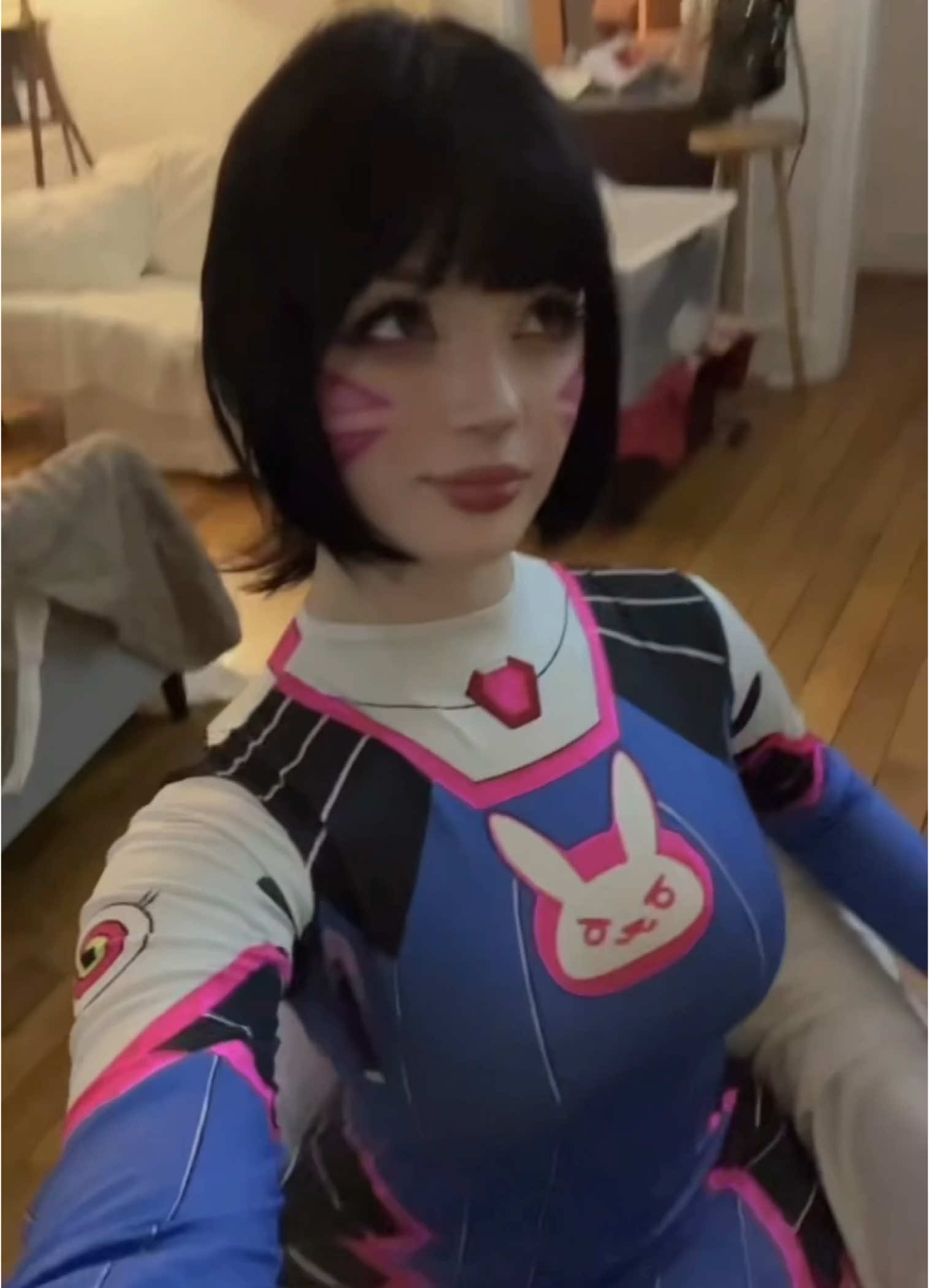 dva suit from @alielnosirrah #cosplay #katcurse #dva #fyppp #foru #overwatch #overwatchcosplay #dvacosplay 