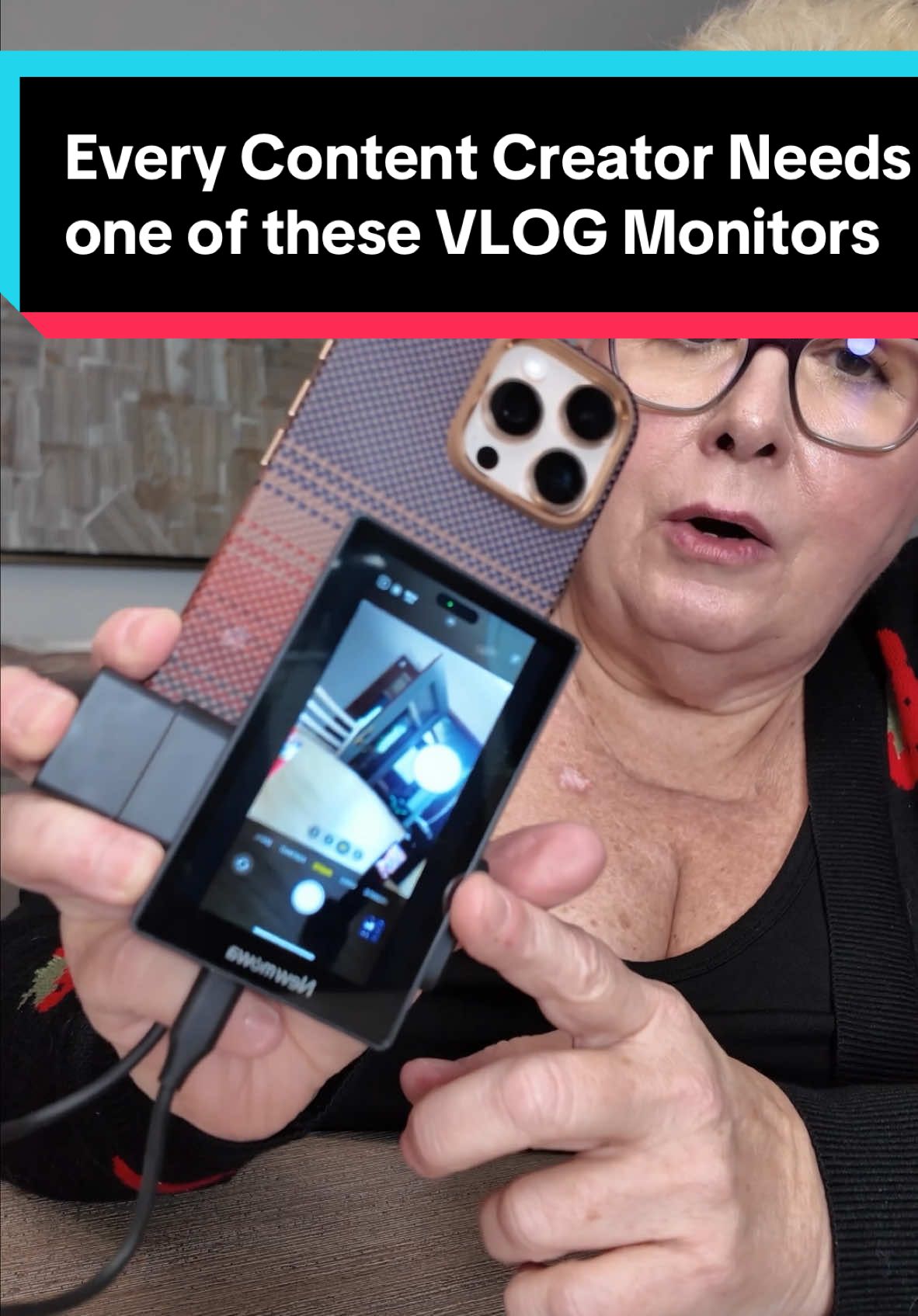 Content creators, you need to hear this! Introducing the Newmowa Vlog Selfie Monitor Screen. Transform your smartphone into a professional vlogging setup. See yourself in real-time while using your phone's superior rear camera. Perfect for selfies, vlogs, and live streams. Upgrade your content quality today! #selfiemonitor #selfiemonitorscreen #vlogmonitor #vlogmonitorscreen #rearcamera #vlogtools #vloggingcamera 