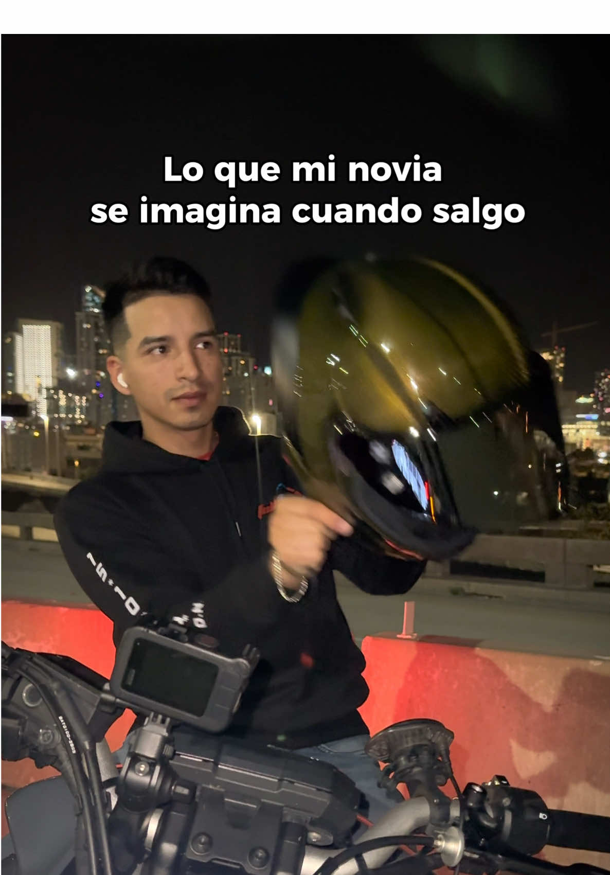 Raaaaaaaaaa 😩😆 • • • • • @Faraón Love Shady Oficial @Faraon_love_shady____ @Faraón Love Shady Oficial  • #funny #parejas #videosgraciosos #videosderisa #motos #moteros #moteroscolombia #moterosperu #bikers #bikelife #funnyvideos #mt09 #mt07 #yamaha #brasil #motomexico #biker #moto #fyp #faraonloveshady #justinbieber