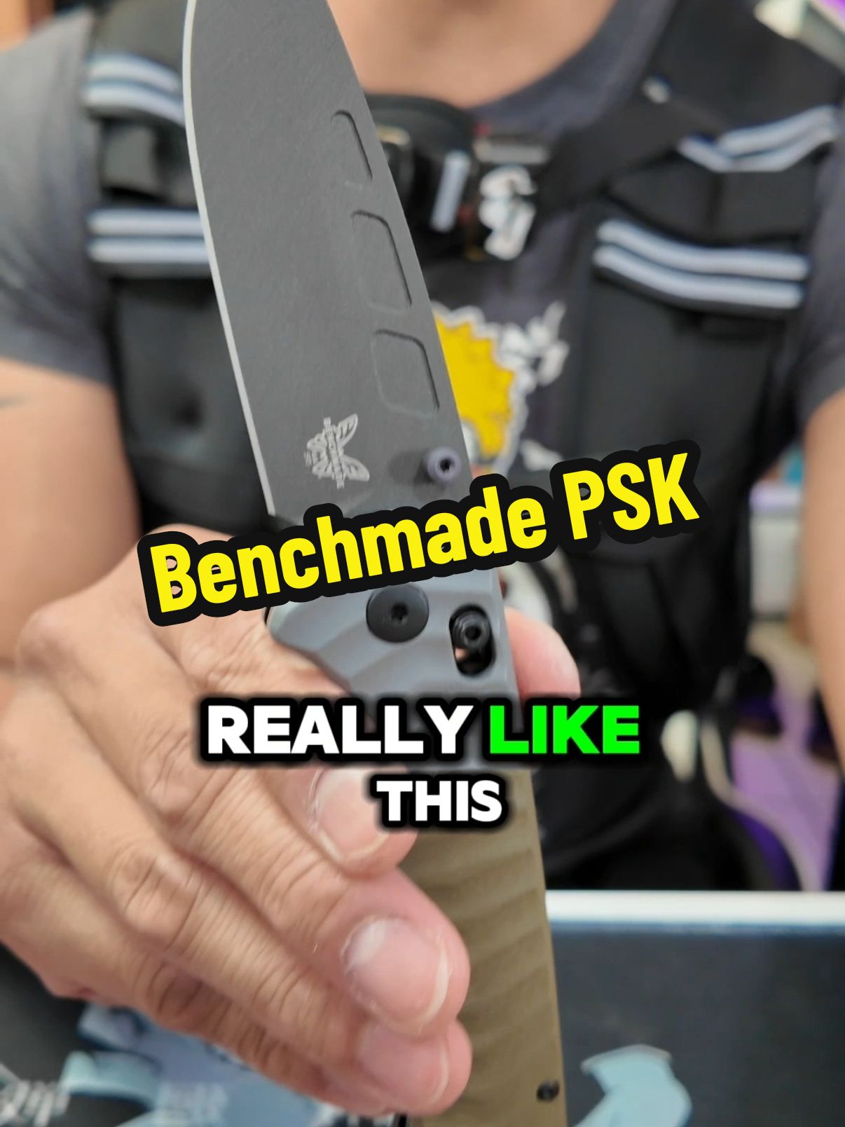 I am pretty tough on Benchmade but I actually really like this one.  Drop your thoughts in the comments on the PSK in the comments.  #everydaycarrygear #edccommunity #edcknife #everydaycarry #edcgear 