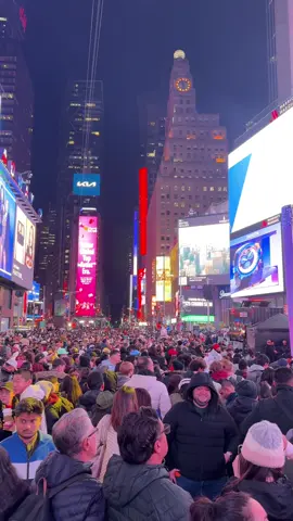 Happy New Year from Times Square, New York City 🍎🇺🇸 #NYCPhotography #usa_tiktok #rockefellerchristmastree #rockefellercenter #5thavenue #newyork #manhattan #usa #christmastree #newyorkcitylife #radiocity #newyorkcity #UrbanExploration #centralpark #nyc #statueofliberty #StreetPhotography #NYCThroughMyLens #worldtradecenter #travel #work #empirestatebuilding #happynewyear