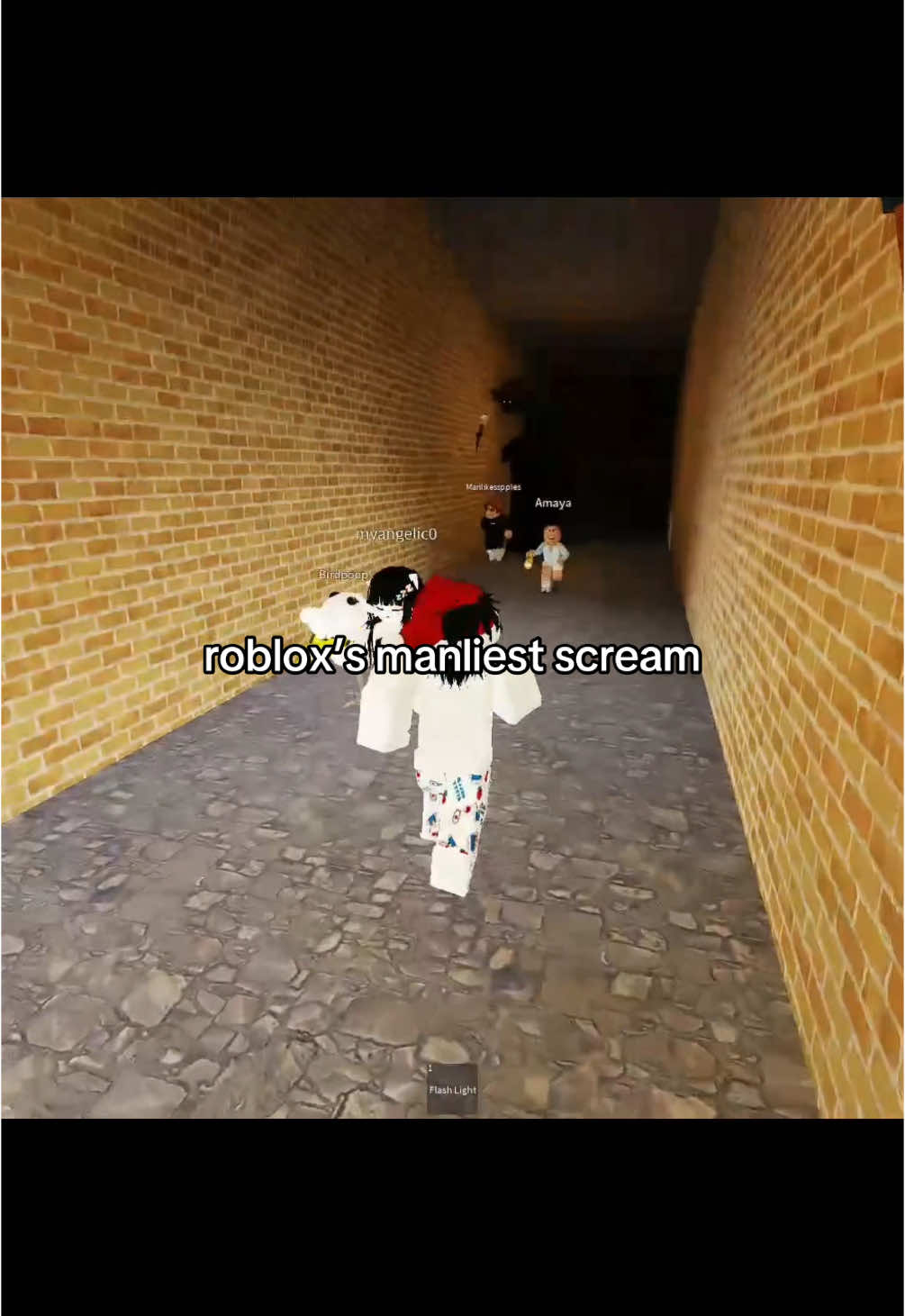 it wasnt that scary😅 #robloxhorrorgame #robloxscary #fypシ #horrorgames #roblox #screaming #jumpscare 