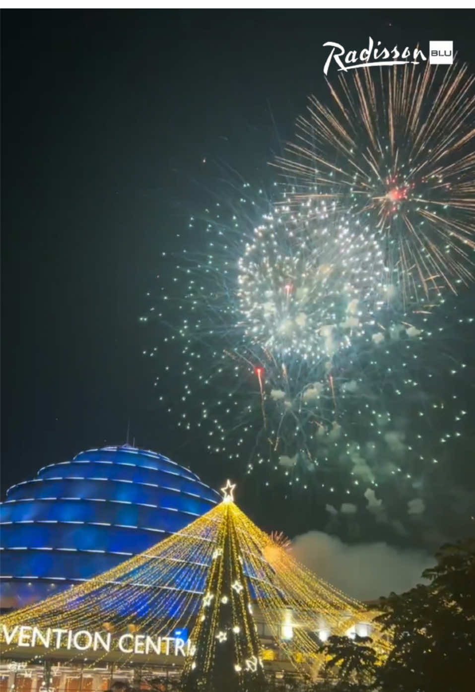 Happy New Year 2025!🎆 #RadissonHotels #RadissonBluKigali #KigaliConventionCentre #VisitRwanda #KCCFestive #RadissonBluKigaliFestive #newyear #fireworks #fyp #kigali #tiktok 