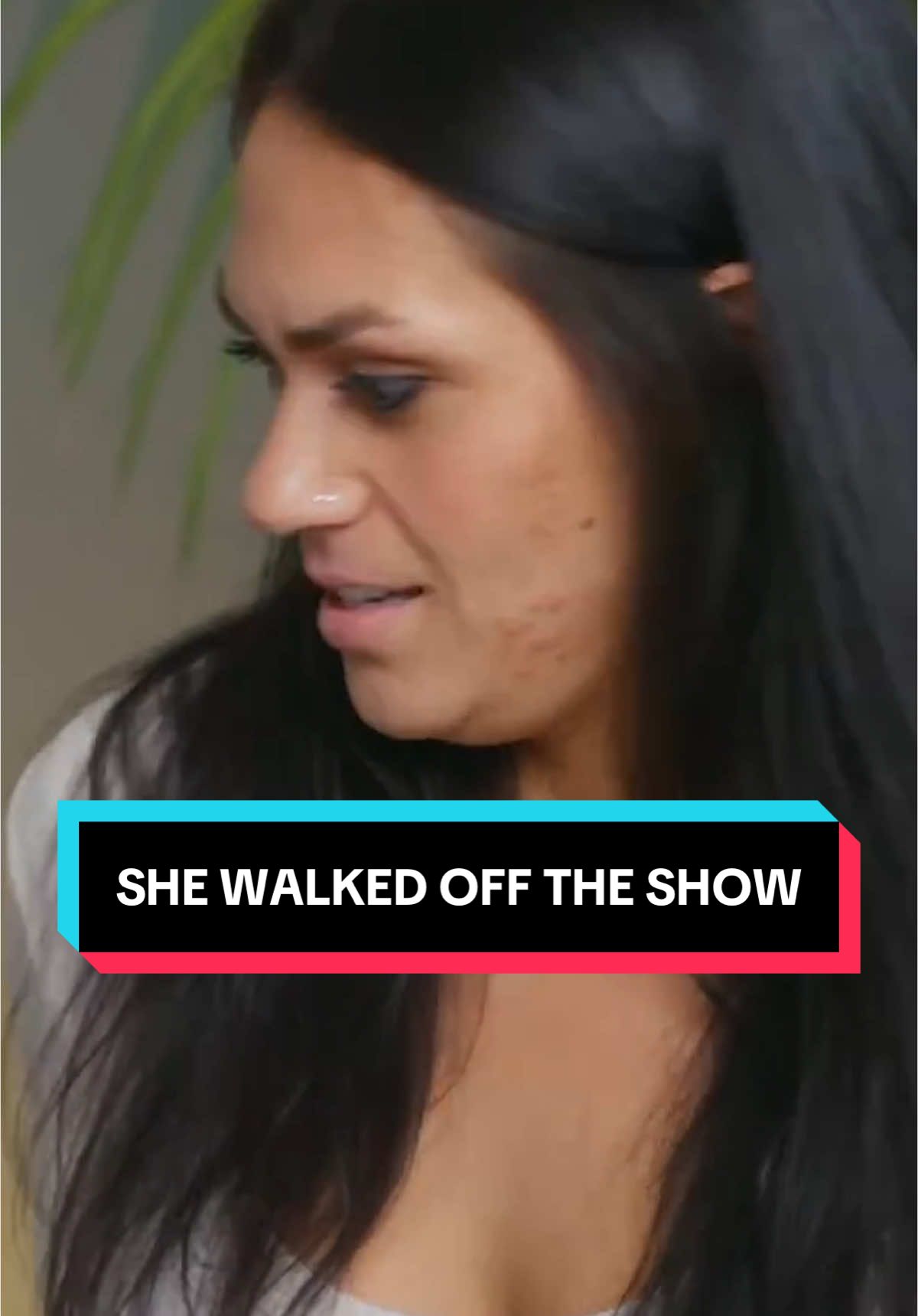 SHE WALKED OFF THE SHOW #crashout #moneytok #realitycheck 