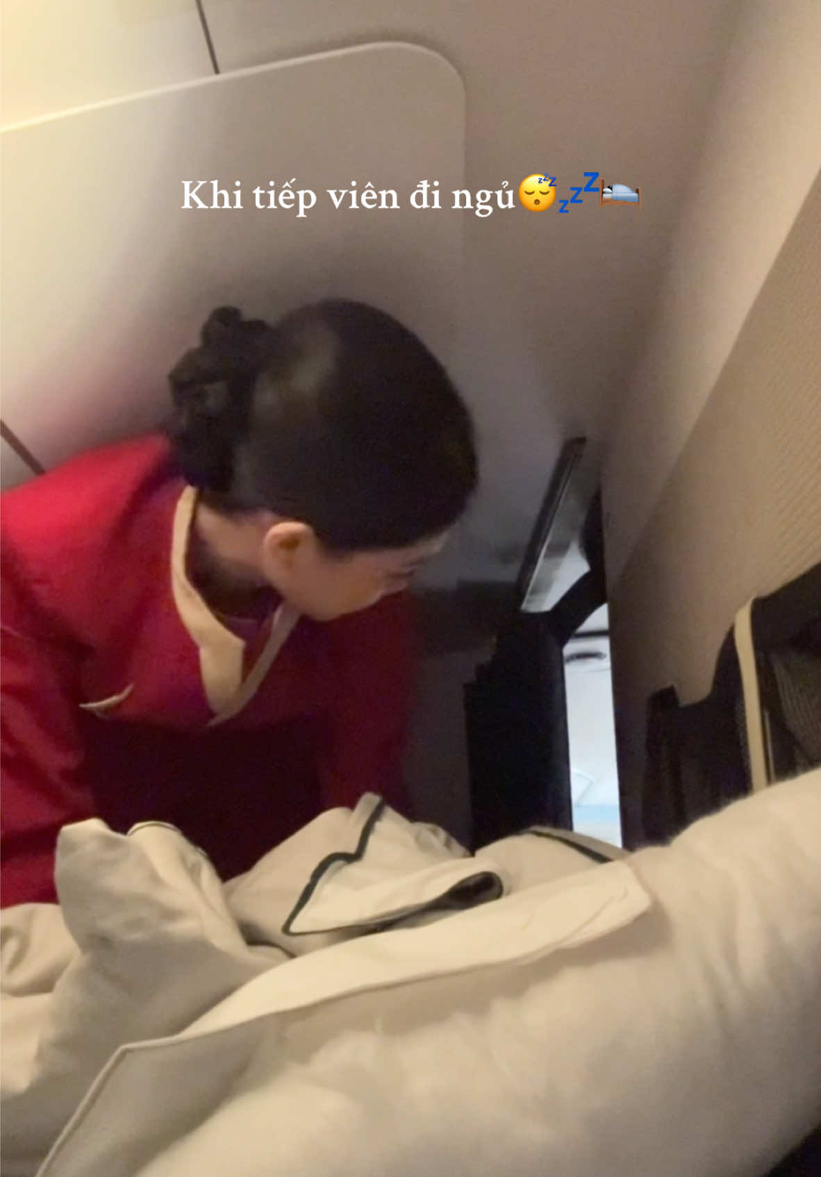 Chổ ngủ ngon nhất trên máy bay 🛌 #tiepvienhangkhong #cabincrew #cabincrewlife #tvhk 