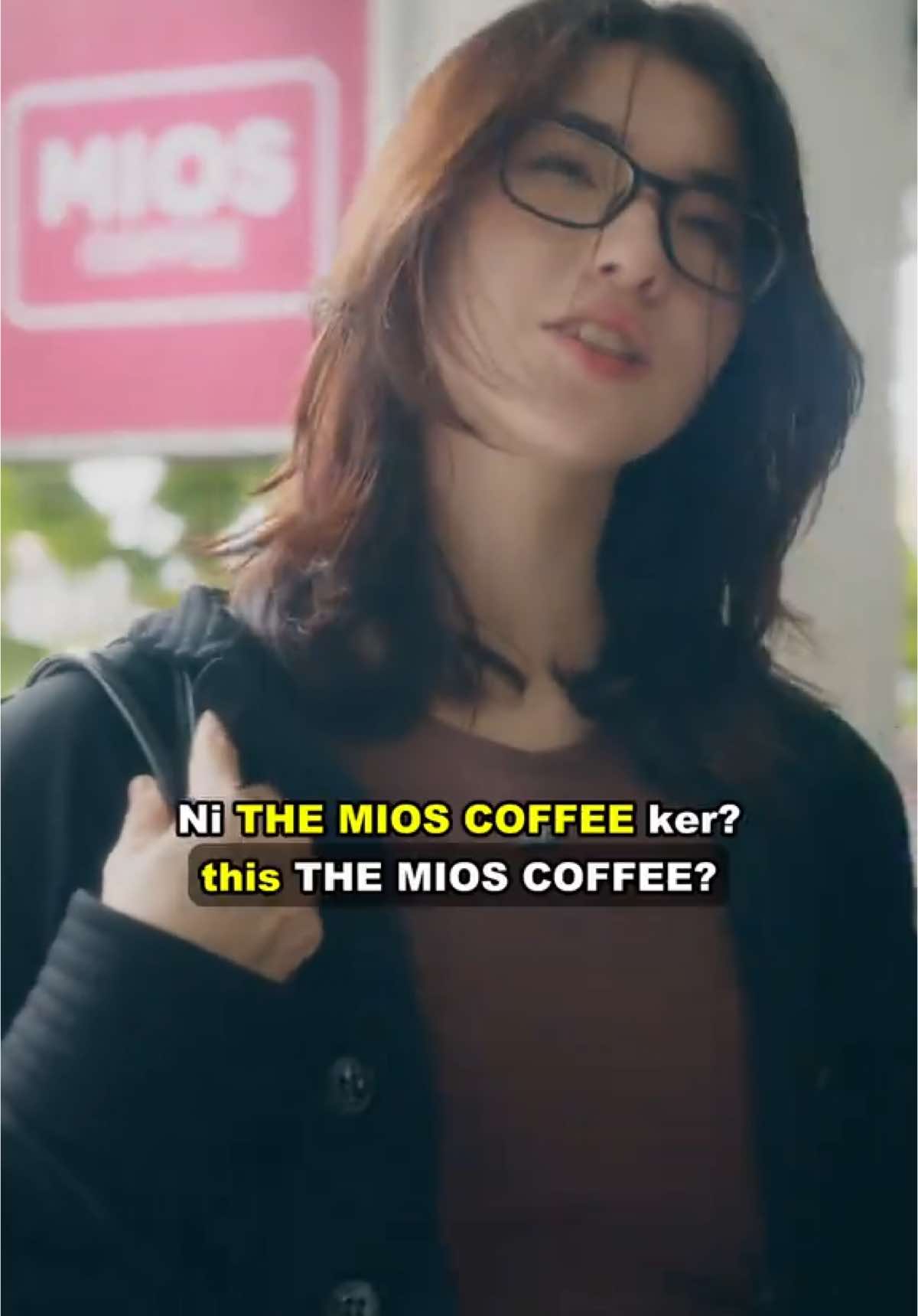 Bila Hidayah Terpaksa Layan Awek Yang Pelik Kat The Mios Coffee.. @The Mios Coffee 