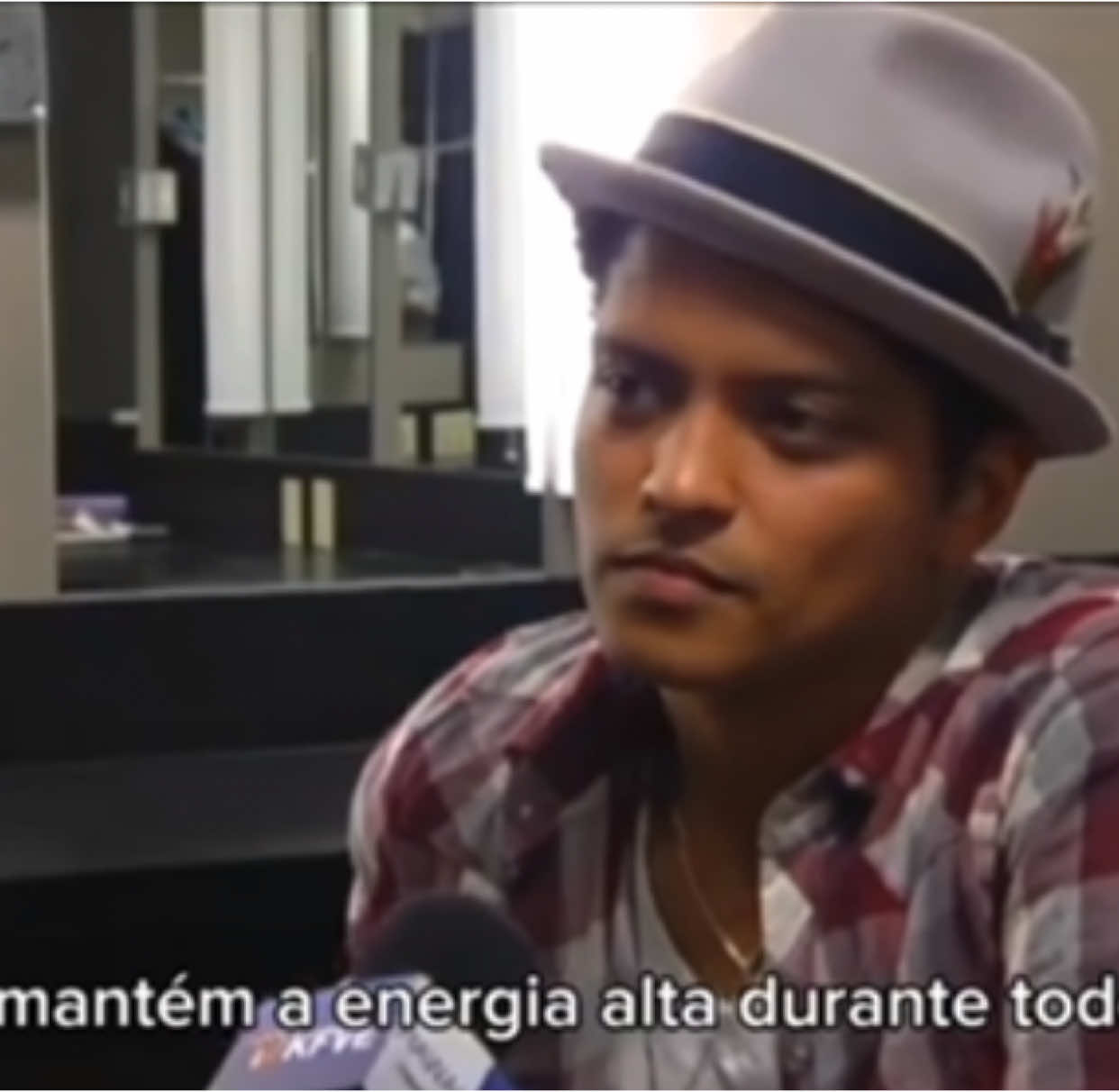 Bruno sendo Bruno 😂 #brunomars #bondedobrunao #hooligans #arquivos24k 