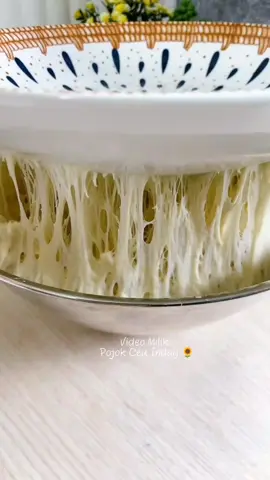 🔥 Save Aja Dulu 🔥 Modal gak sampe 10 ribu udah jadi cemilan enak hasilnya juga banyak !!  @IDEALIFEOnline Resep  #resep #enak #cakue #odading #terigu #tepung #cemilan #simple #jajanan #jualan #gorengan #takjil #puasa #ramadhan #lebaran #hidangan #terbaru #viral #pojokceuinday #mudah #murah #idejualan 