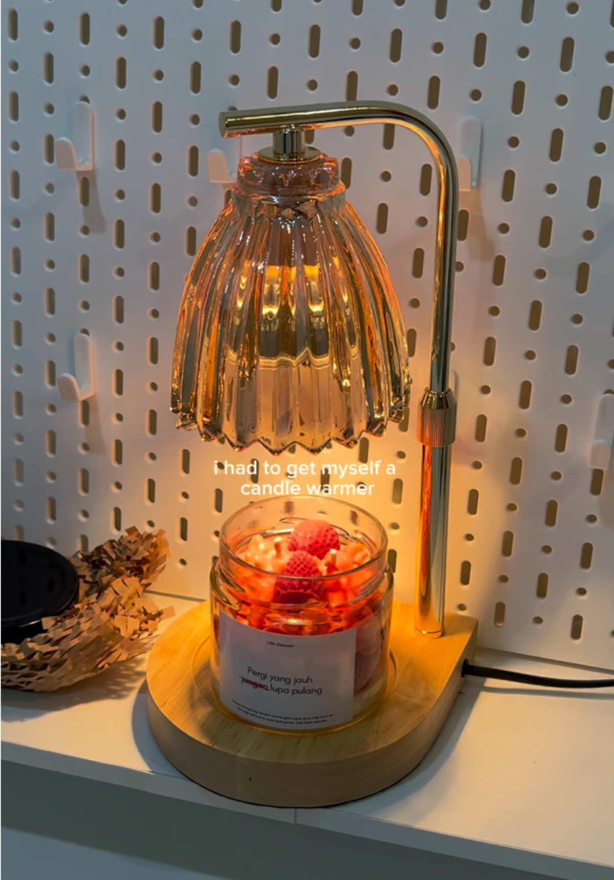 i just LOVE my candle warmer soo much, my room so sooo wangii, and my sleep schedule back to normal now 🥹🤎