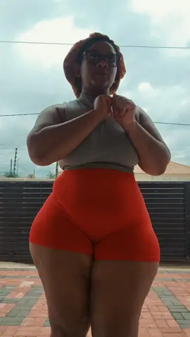 New year, new blessings! Cheers to love, laughter, and endless possibilities in 2025!#botswana🇧🇼tiktok #2025 #thick #fyp 