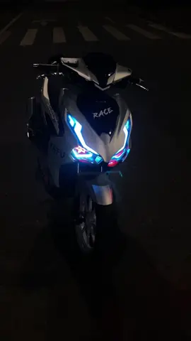 Tết r ae làm đèn đi thui ☺️ #ab125 #abđộkiểng #fyp #viral #xuhuong #bikershophanoi  