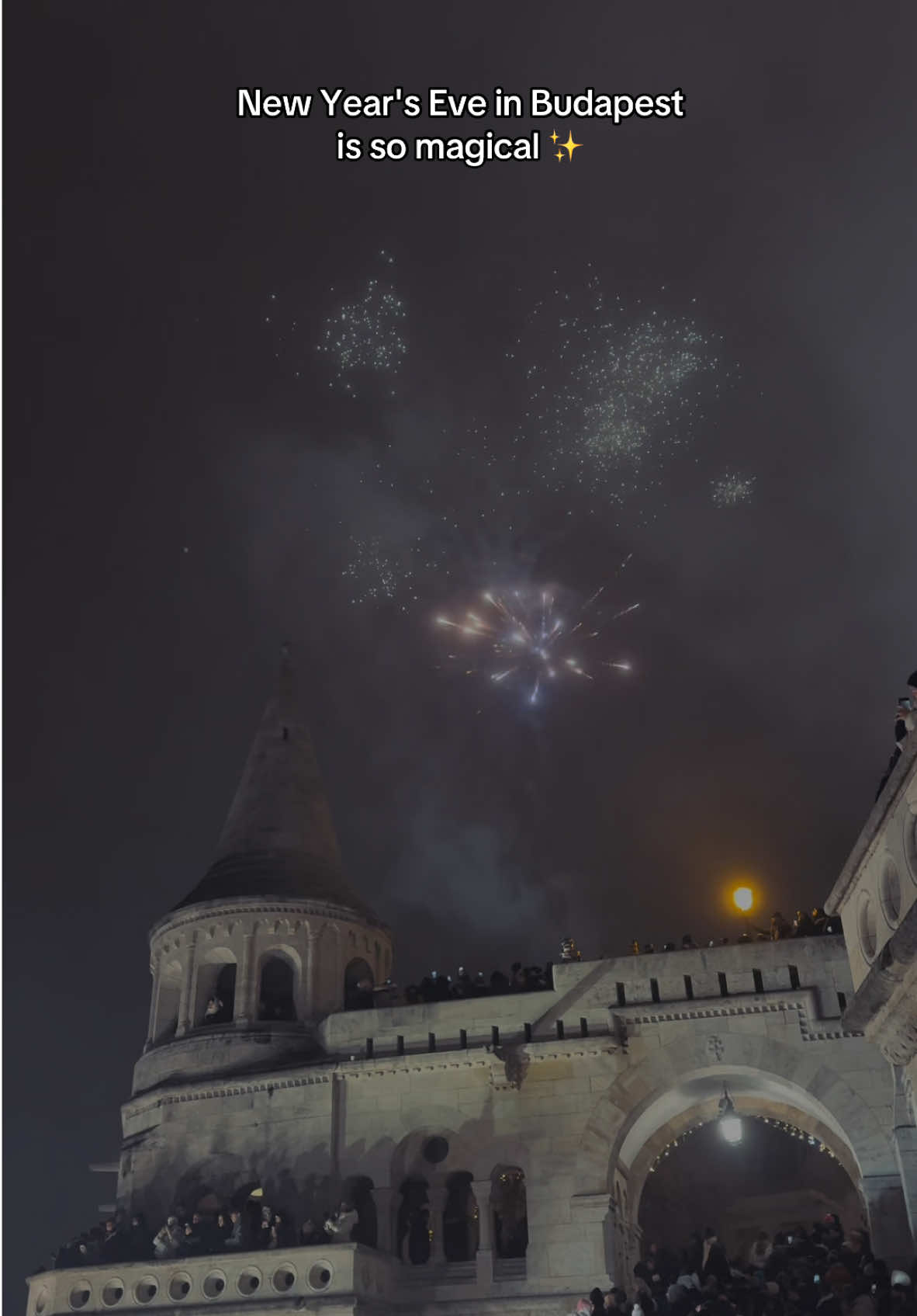 #budapest #newyear #budapesthungary #traveltiktok #travel 