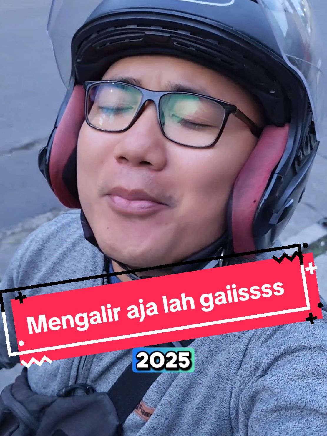 Mengalir aja lah gaissss 2025 mah yaahh #tahunbaru2024 #tahunbaru2025 #bandung #bandungbanget #bandungkotakembang #bandunginfo #bandunghits #resolusi #resolusi2024 #resolusi2025 #kehidupan #kehidupandidunia 