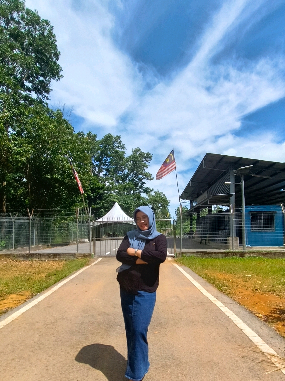 Kalimantan ini boss 😎 #tiktok #Indonesia #Malaysia  #perbatasan 