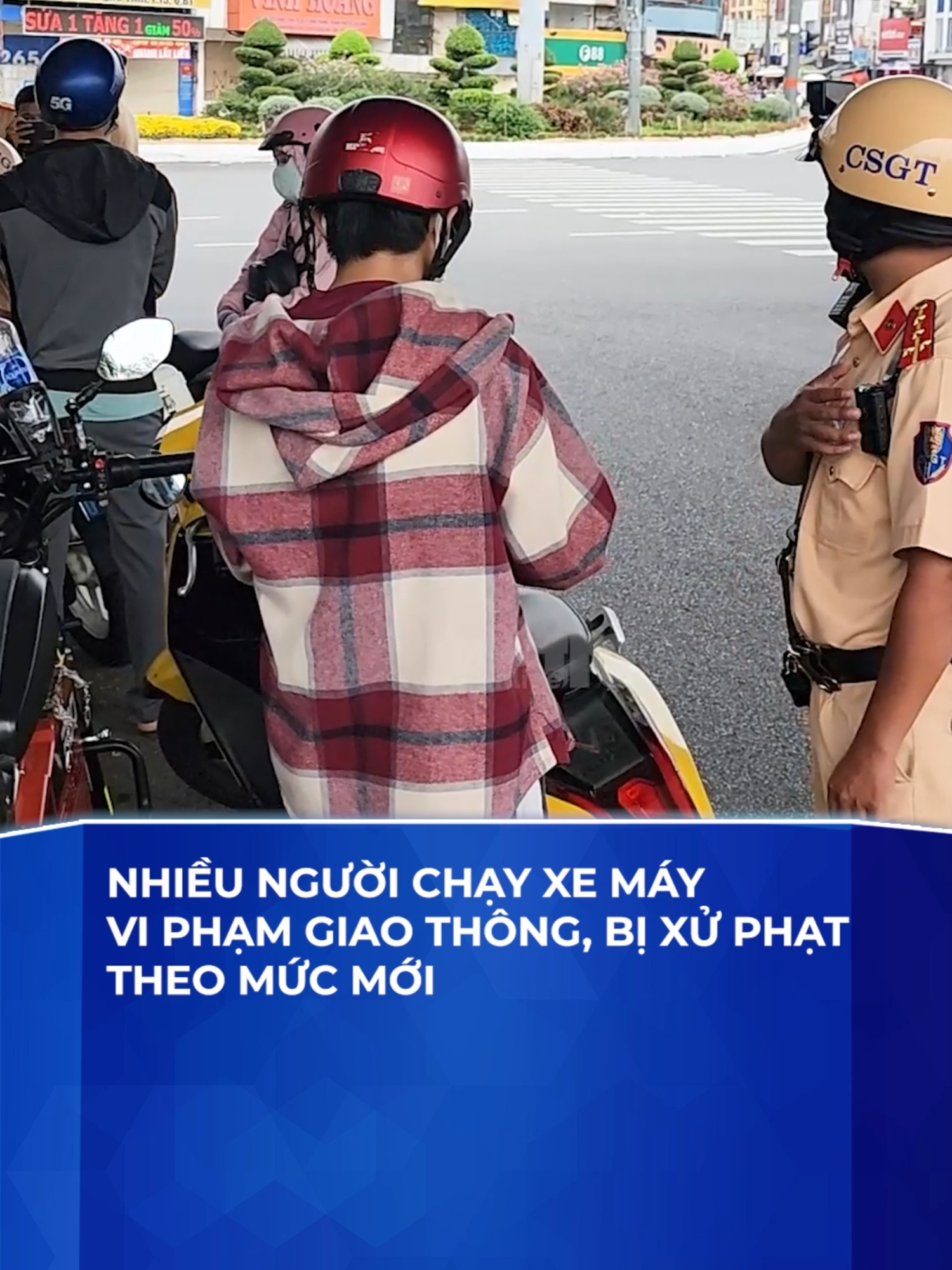 Nhiều người chạy xe máy vi phạm giao thông, bị xử phạt theo mức mới #vươtdendo #mucxuphatmoi