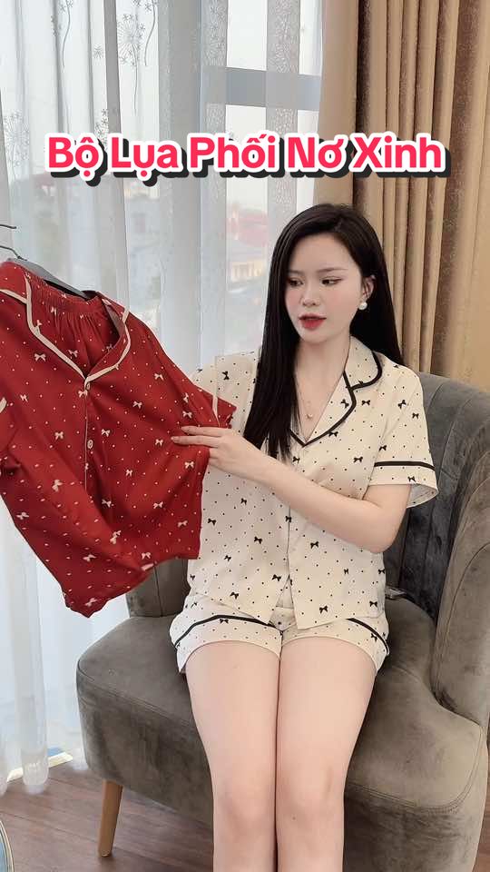 Bộ mặc nhà Women nữ - áo tay ngắn cổ pijama quần cộc #champhan #champhanreview #châmphan #review #dobo #dobomacnha #doboxinh #bongu #dolua #setbongu #doluaxinh #pijama #thoitrangmacnha #thoitrangnu 