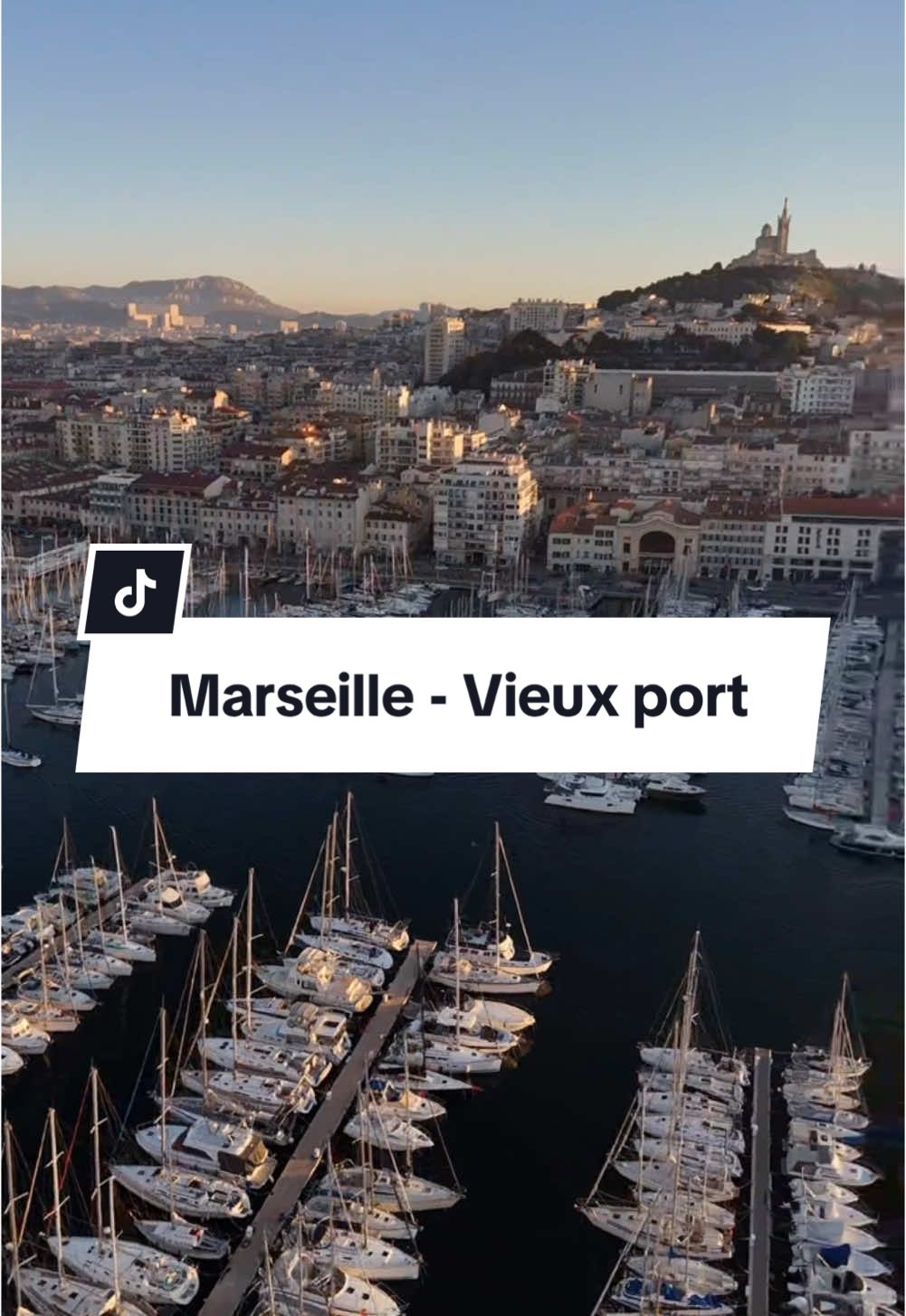 Le vieux port 🩵 Bonne année 2025 🩵🤍🩵 #vieuxport #marseille #drone #fyp