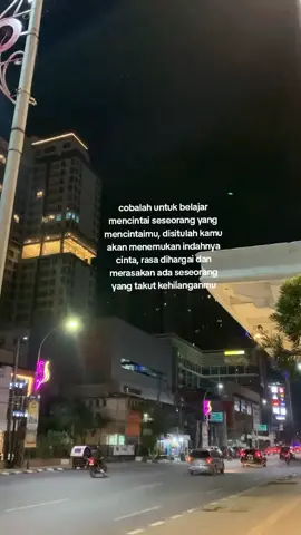 kita terlalu ngejar seseorang yang kita suka sampai tidak merduliin ada seseorang yang lebih cinta kepada kita meskipun dia tidak mendapatkan respon dari kita#fyp 