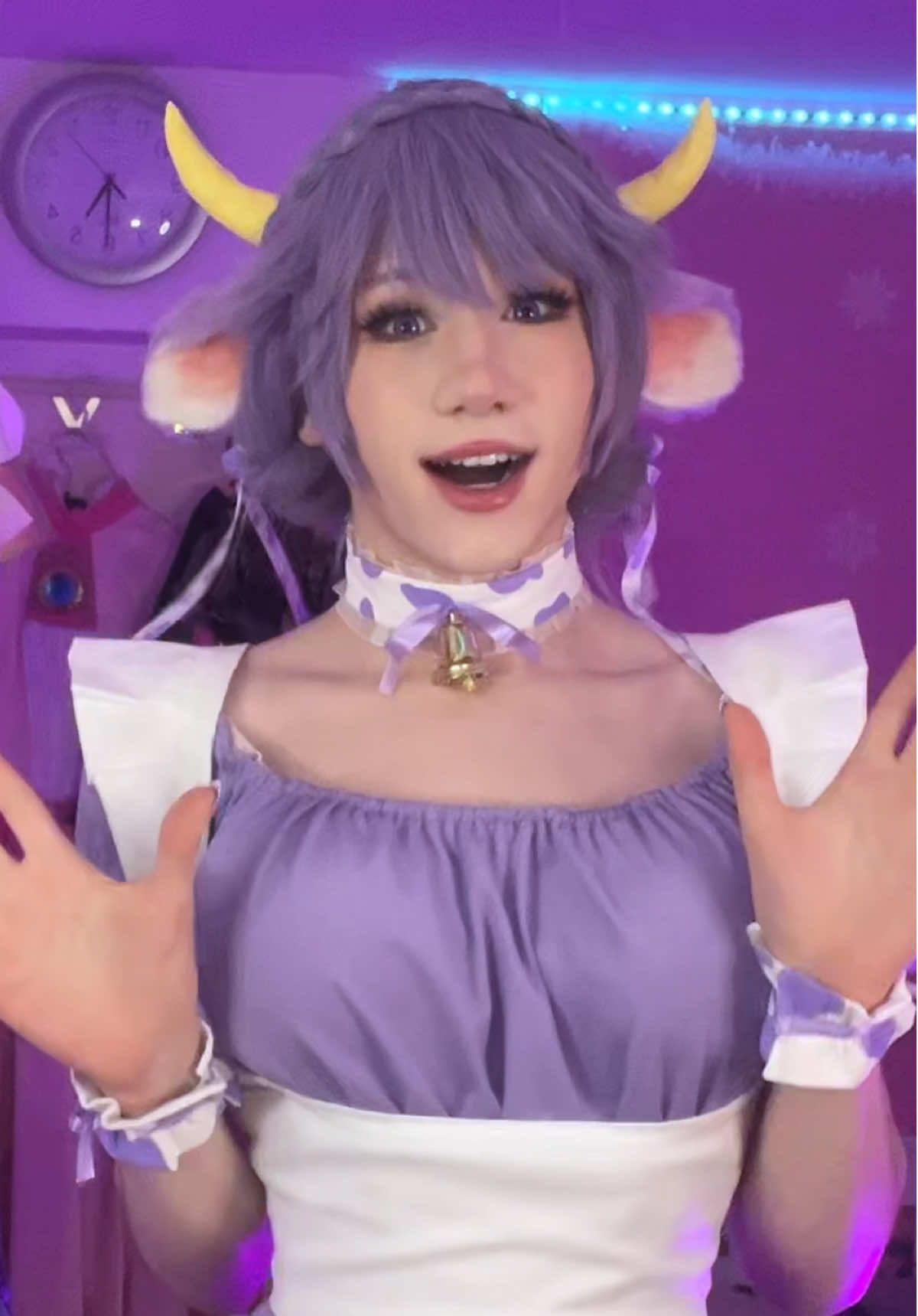 HAPPY NEW YEAR YALL🐮🍫i definetly wanna step it up this year🫶🏻👩🏻‍🦲#milka #cosplay 