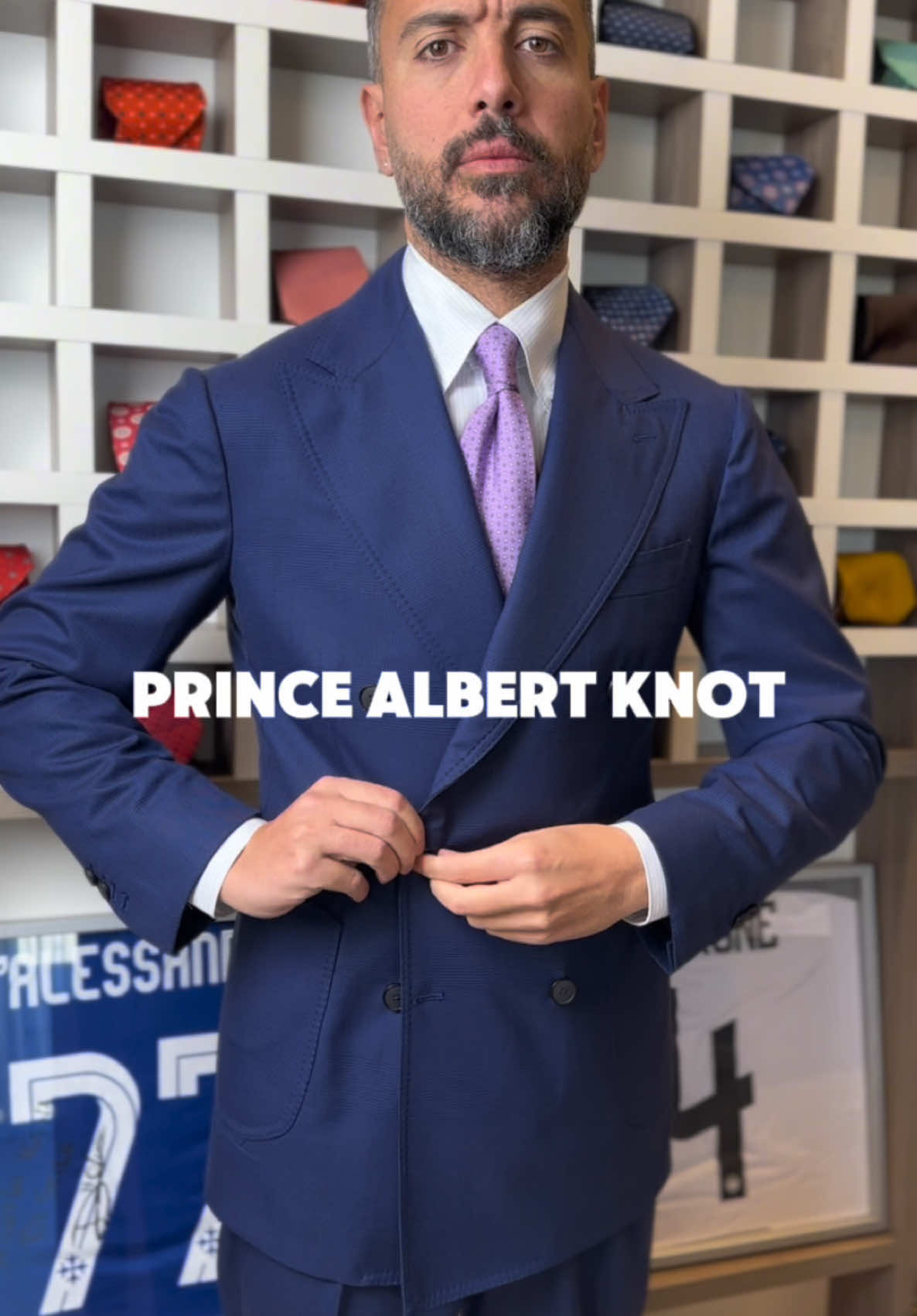 Prince Albert knot  #outfit#luigilauro#menstyle#modamasculina#howtowear#modaentiktok#mensfashion 