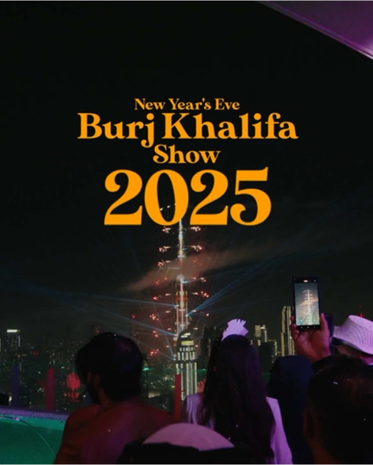 Burj Khalifa Fireworks Show 2025 in 52 seconds. 🎇 #cinematic #burjkhalifa #burjkhalifa2025 #fireworks #dxb #uae #2025 #newyear #dubai #visitdubai #cinematography 