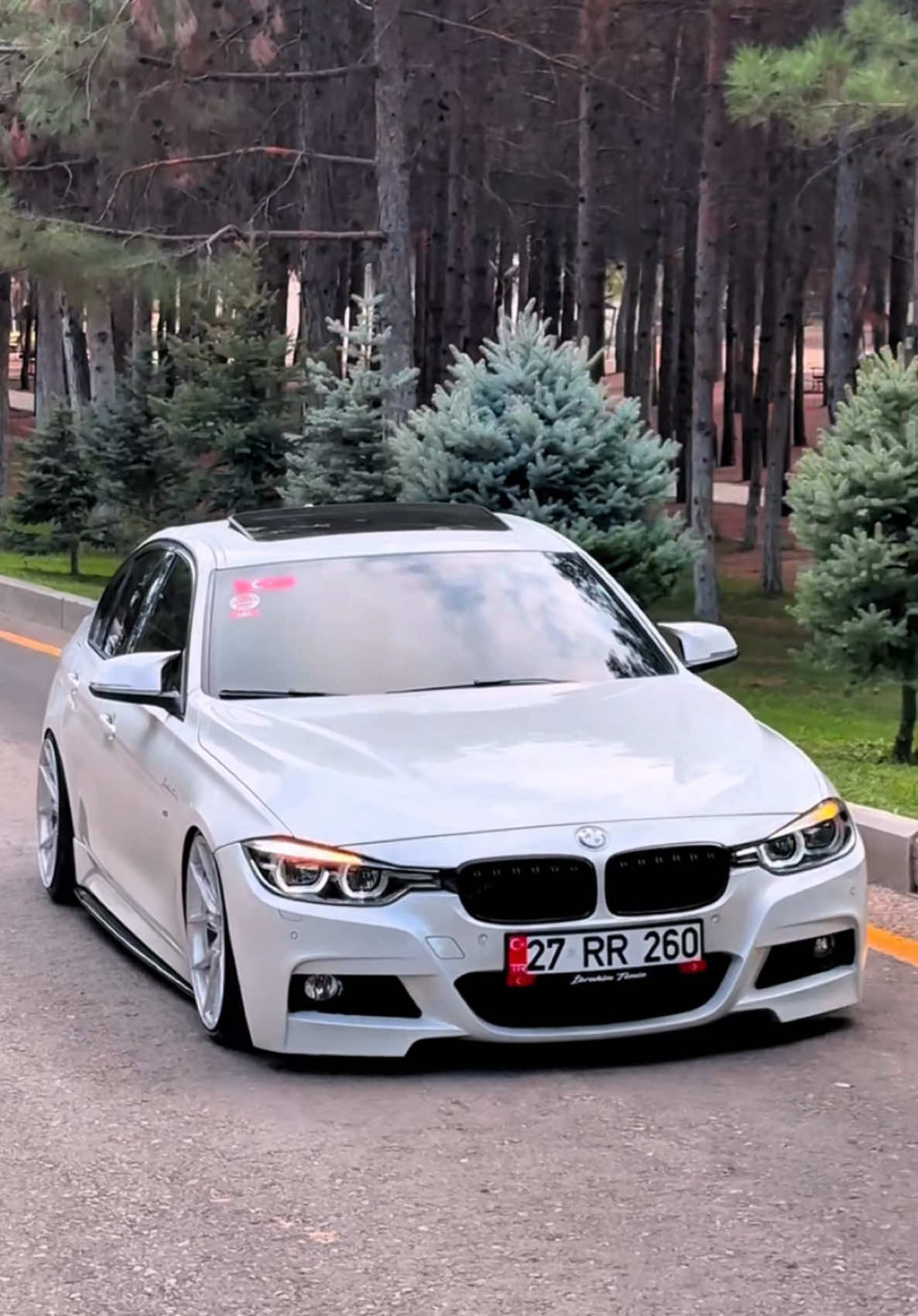 ❤️5˙03Ⅎ ʞşⱯ  #ibrahimtemiz #bmw #keşfet #bmwm3 #fyp #airsuspension #beniöneçıkart #reelsvideo #gaziantep #turkiye #white #sedeflibeyaz #araba #otomobil #aşk #emek #efsane #foryourpage #27rr260  #bmwfamilyturkiye #f30 #m3 