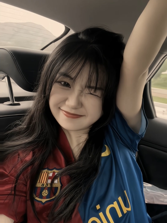 Barcelona fans Girls..#fans #girls #barcelona #barca #fyp 