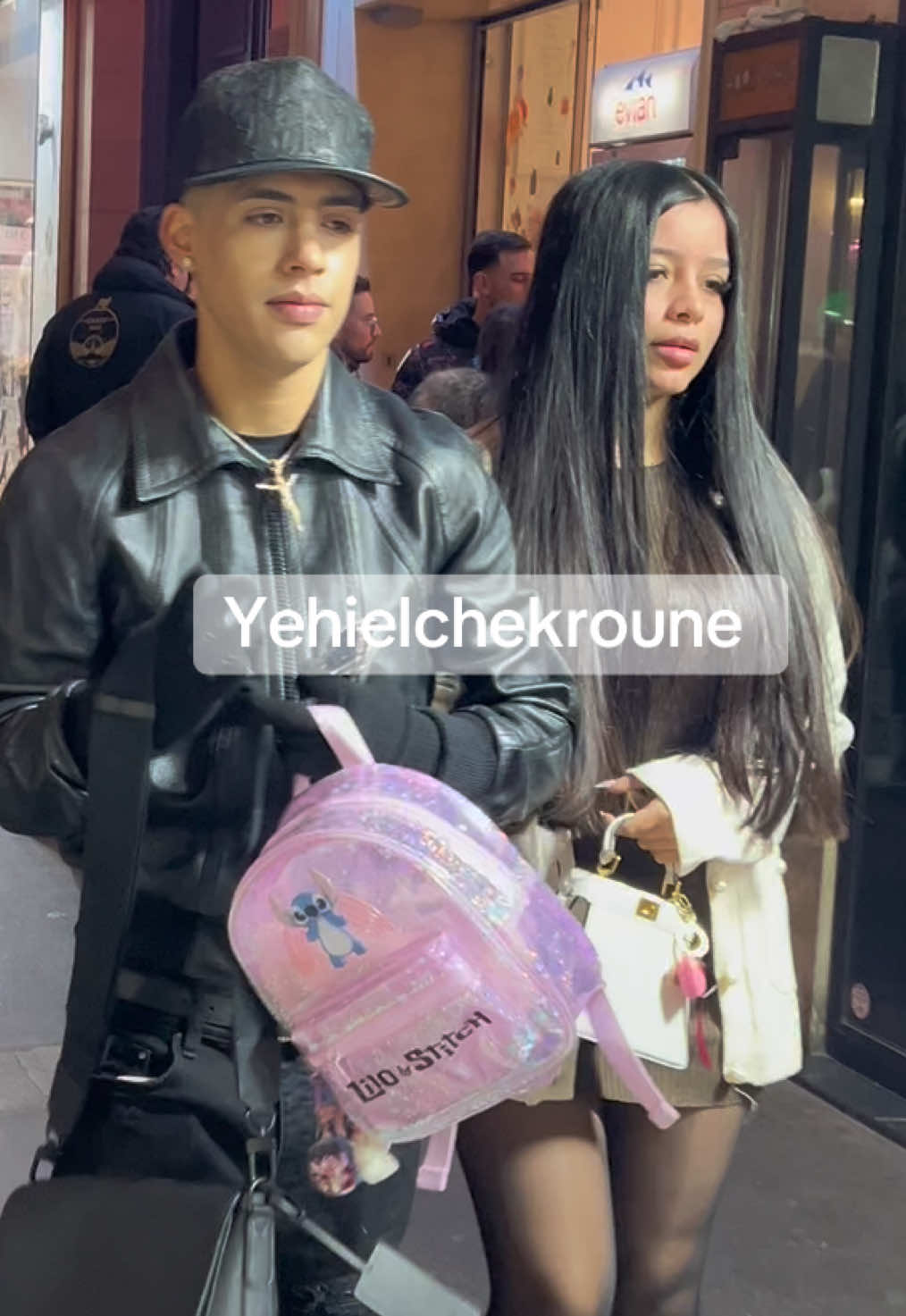 Cris mj with his girlfriend and Little Sister  in Paris #aracely #crismj #paris #aracely #chile 