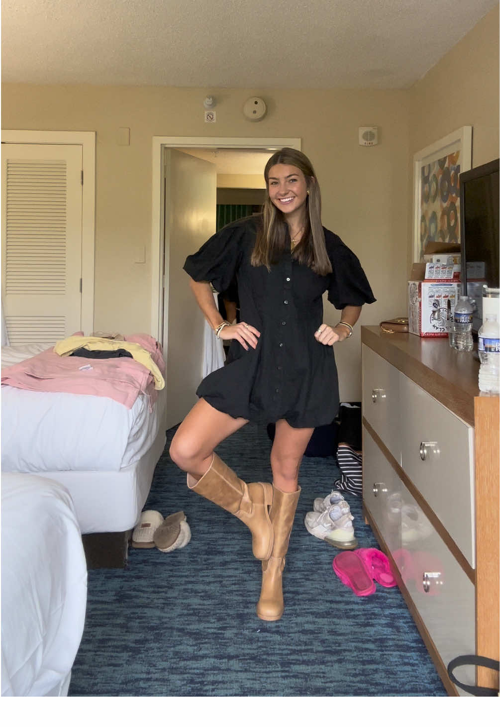 New fav boots 👢  #OOTD #gamedayoutfit #dress #boots #outfit 