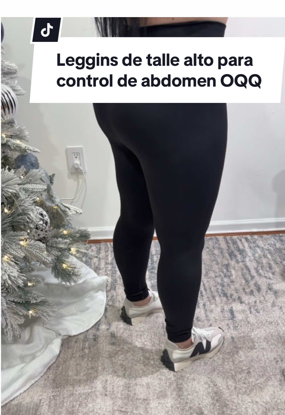 Leggins de talle alto, para control de abdomen, tela gruesa que no transparenta y de diseño acanalado #leggings #leggingsoftiktok #leggingsoutfit #oqq #oqqfashion 