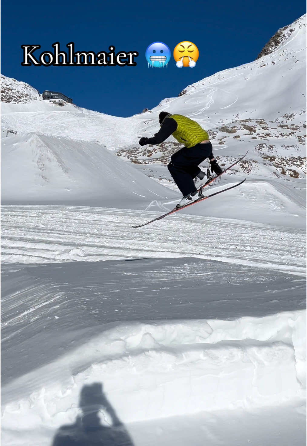 Kohlmaier oida  use my sound and post your 360 #ski #snow #österreich🇦🇹 #freestyle #skifreestyle #freeride #foryoupage #fyp #stantonamarlberg #backflip #360 