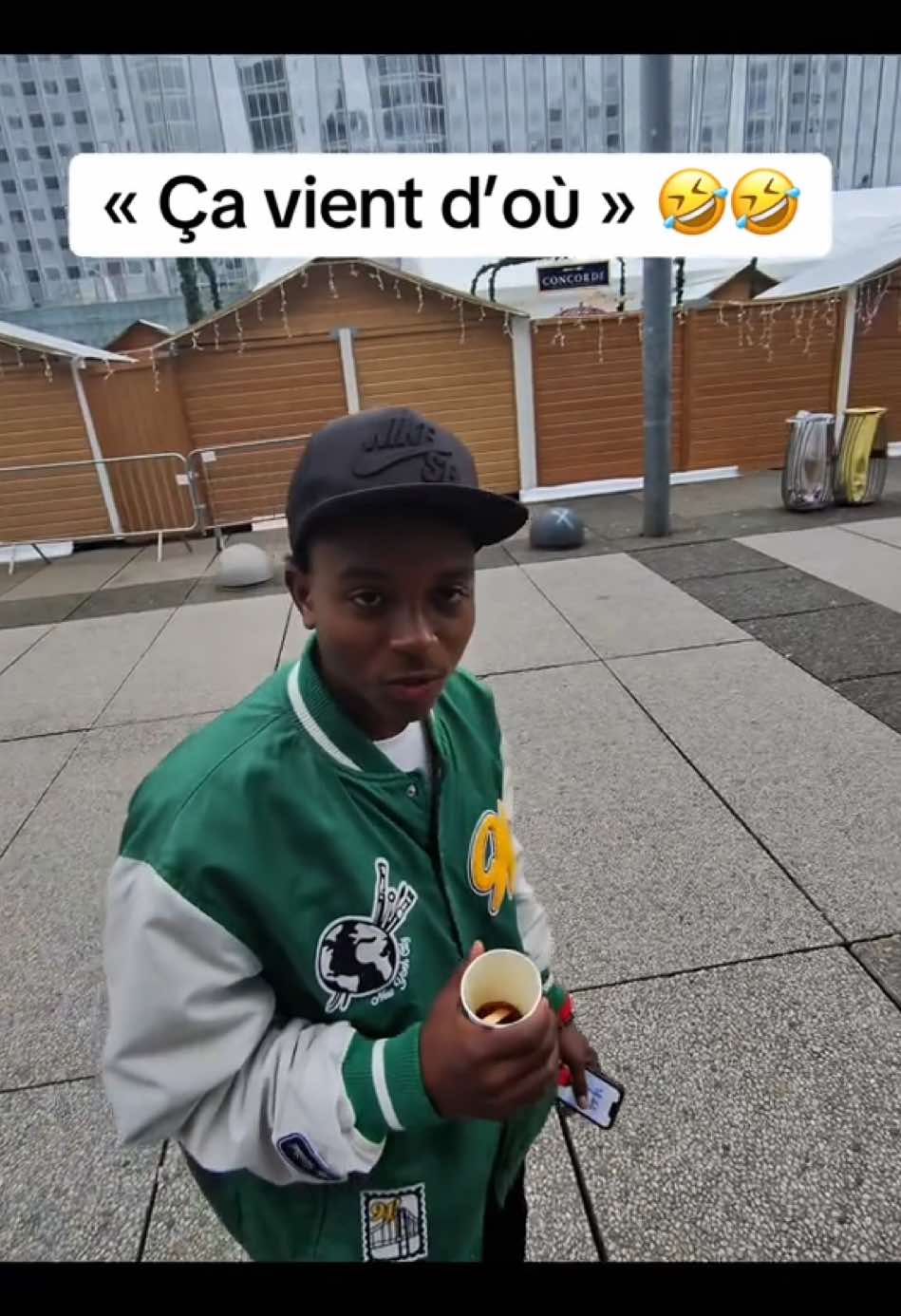 « Ça vient d’où » 🤣🤣 #prank #humour #pourtoi #cameracachée 