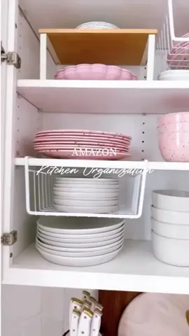 Today kicks off year 5 of my 30 day declutter challenge.  For the month of January I will be helping you declutter and organize every corner of your house.  We are starting in the kitchen, so watch my stories for tips, and to grab the free printables to join in.   In the mean time here are the Top Kitchen Organization finds for the past 5 years!  . . #organize #kitchenorganization #drawerorganization #organizeddrawers #organizewithme #amazonhome #amazonhomefinds #amazonfinds #amazonmusthaves #founditonamazon #amazonfavorites #amazonfinds2025 #declutter #declutterchallenge #arinsolangedeclutter #homeorganization #amazonkitchenfinds 
