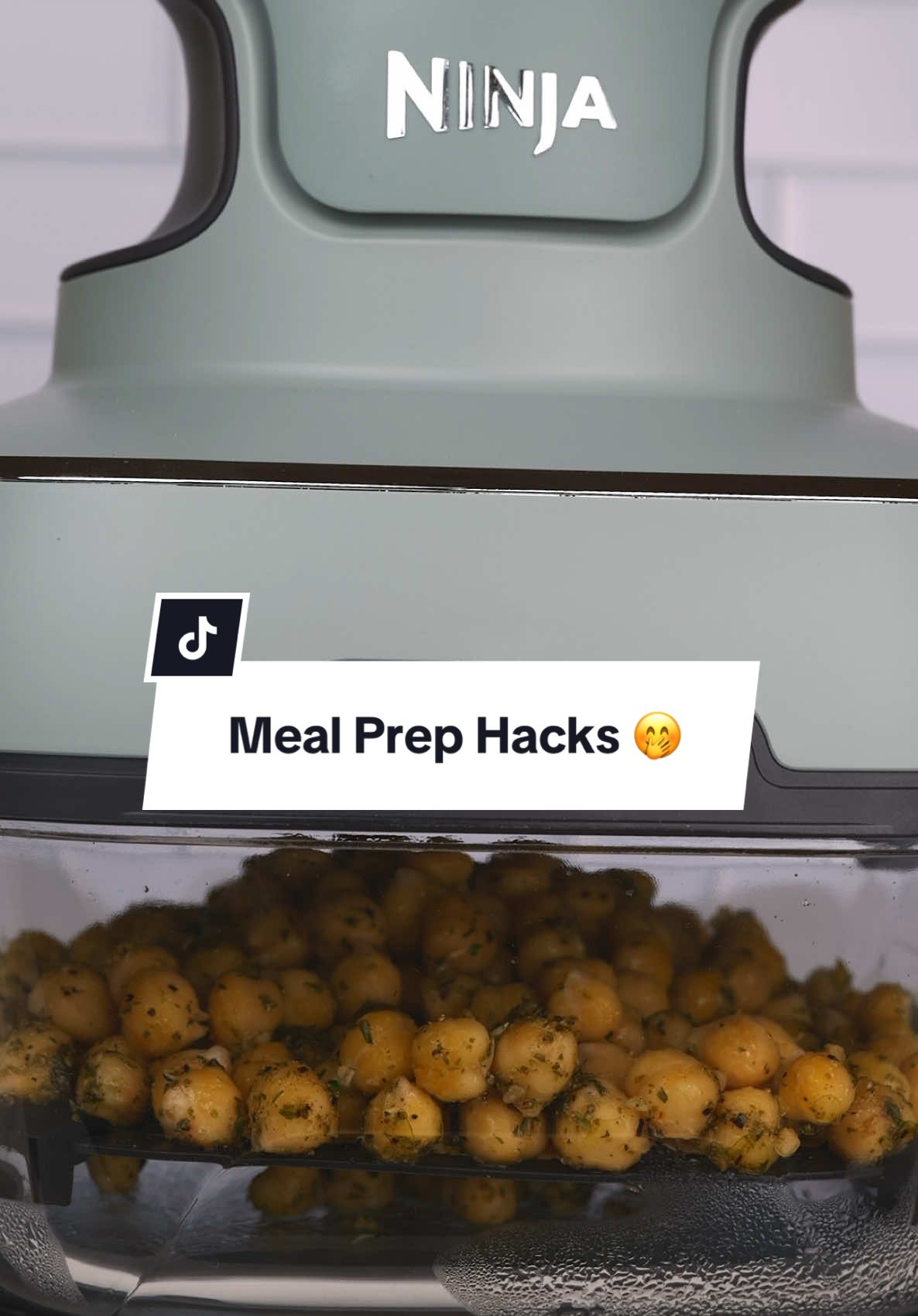 New year, new meal prep hacks. 💪 #NinjaCRISPi