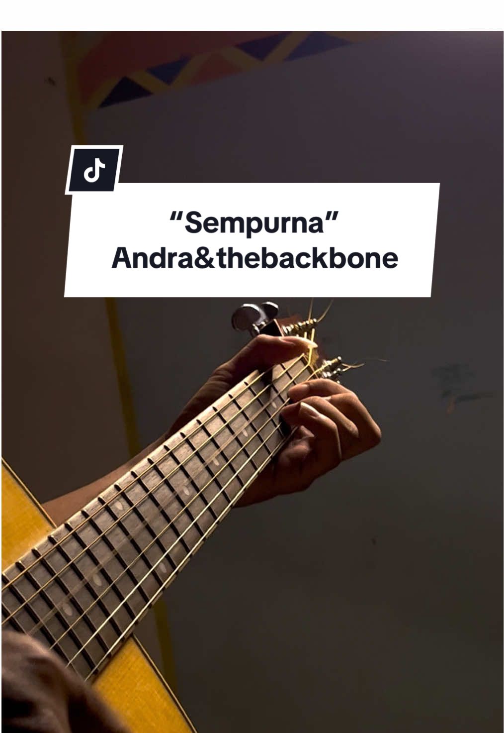 gada ada bosen bosenyaa   🫵🏼sempurnaa   #melody #gitar #sempurna #andraandthebackbone #covergitar #fypシ #fypage #intro #gitarcover #coverlagu 