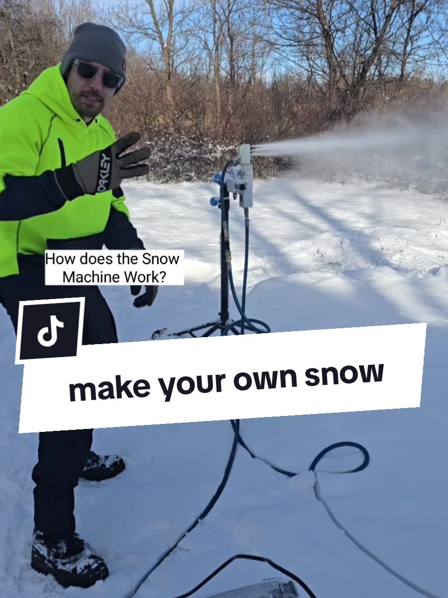 Make your Own Snow #Snow #backyard #backyardsnow #storm 