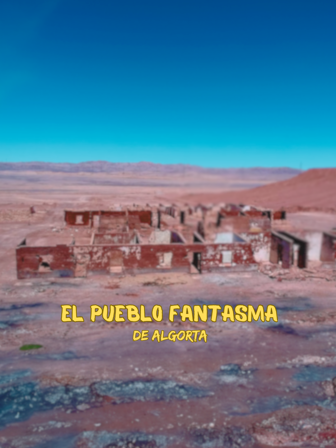 El pueblo fantasma de Algorta queda literalmente en medio de la nada en pleno desierto de Atacama, en la altura de Antofagasta, una salitrera que luego del auge del salitre se vio abandonada igual que muchas otras salitreras, ya que nadie volvió a comprar el salitre sintético, todo producto de una crisis económica mundial en 1929 y la invención del salitre sintético en Alemania.