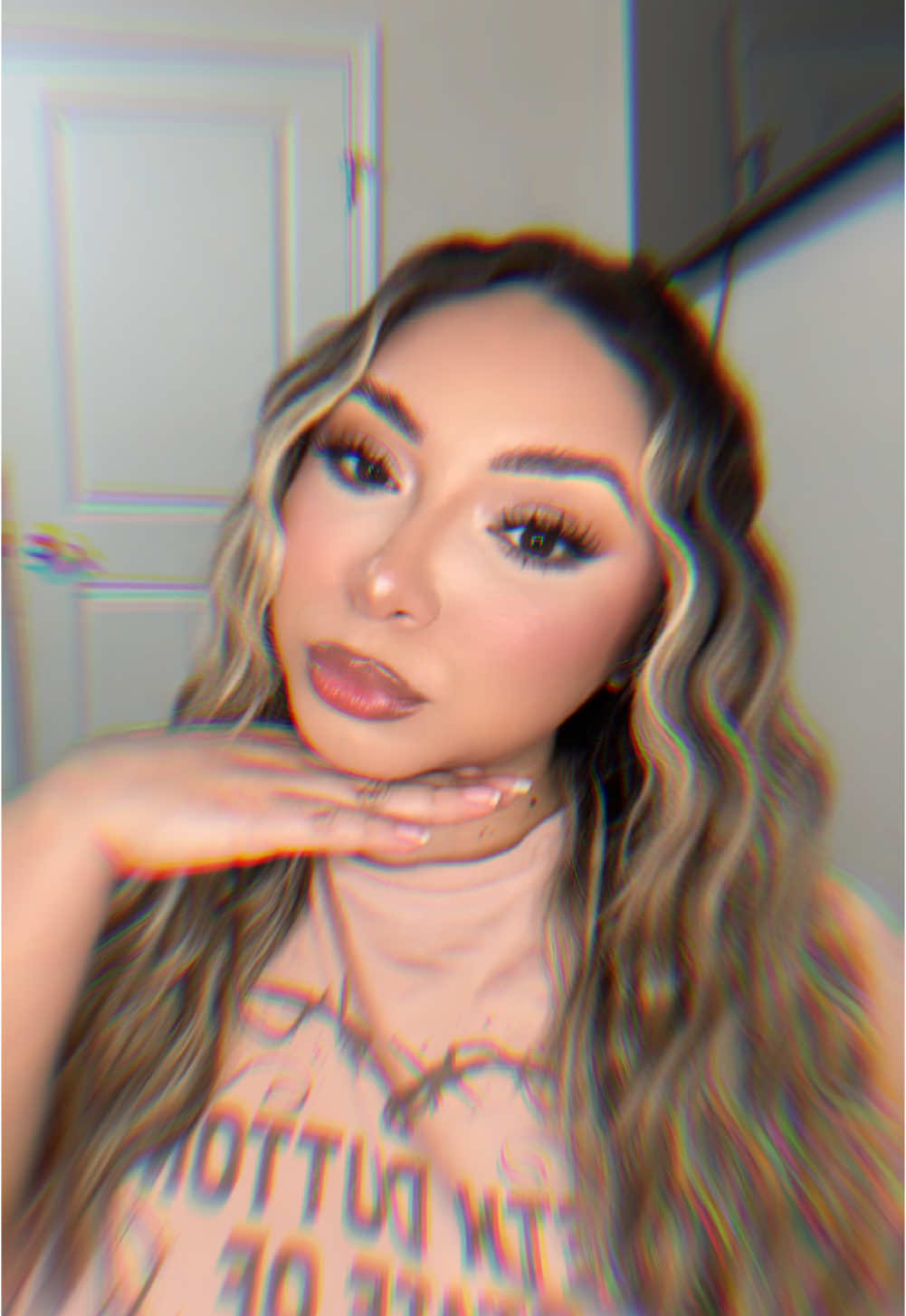 Felt like shit but didnt wanna look like shit Lol🙌🏻🔥 #nye #nyeglam #trending #viral #makeupaesthetic #hairtokfyp #foryou 