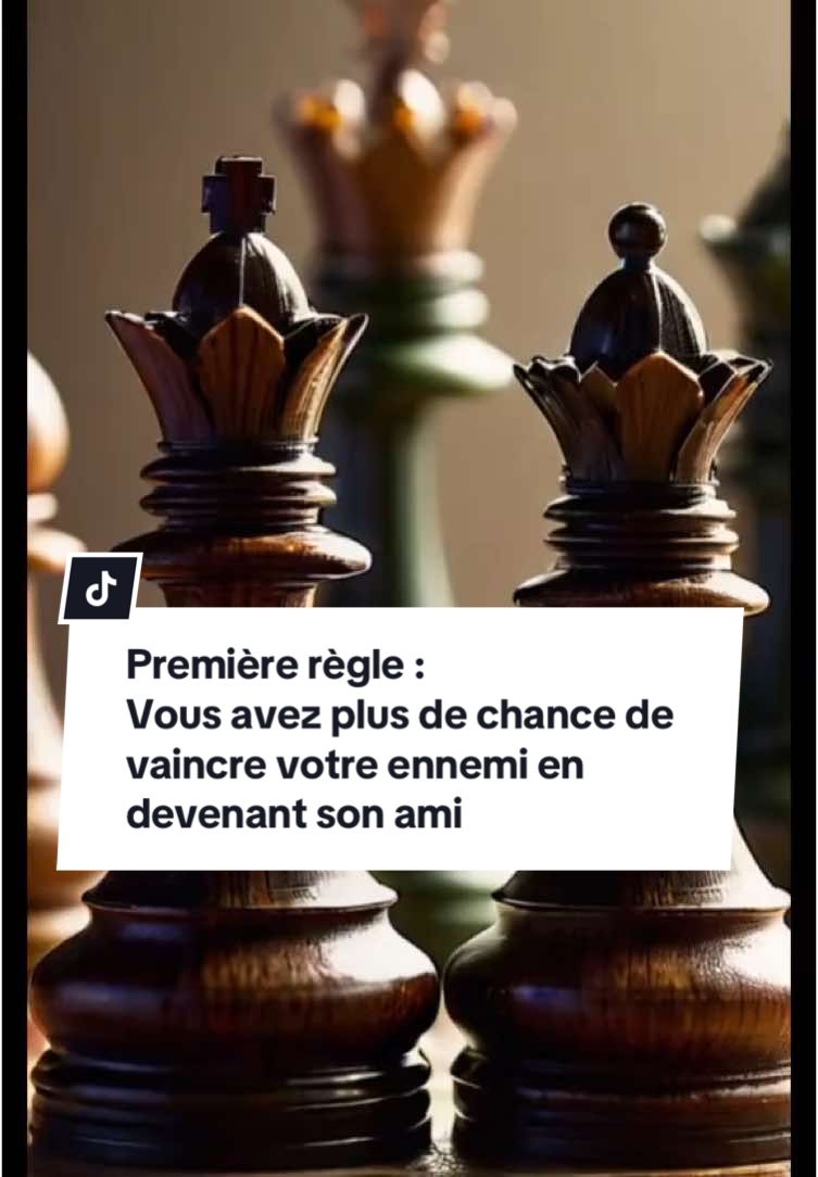 Première règle : « Vous avez plus de chance de vaincre votre ennemi en devenant son ami »  Nicolas Machiavel  #vaincre #ennemi #amis #philo 