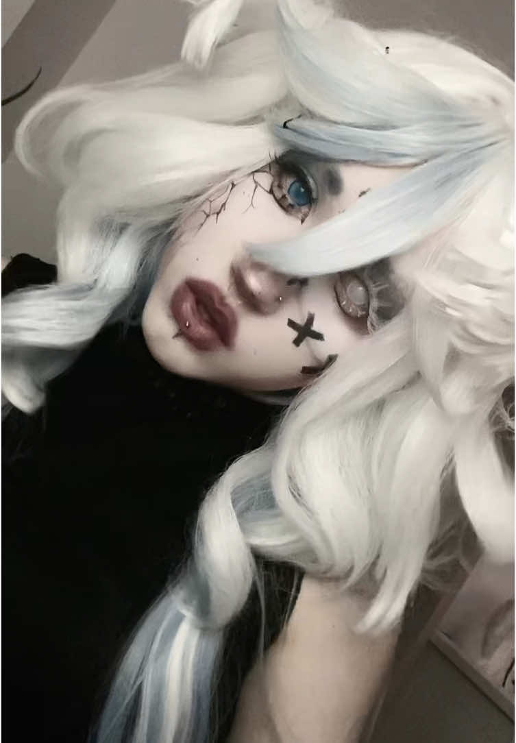 base wig from @koollia_wig 🖤 use my code „vron” for 10% off :D #furina #GenshinImpact #cosplay #wig #furinagenshinimpact #genshin #genshinimpact #genshincosplay #genshinimpactcosplay #collaboration #add #alternative #cosplay #emo