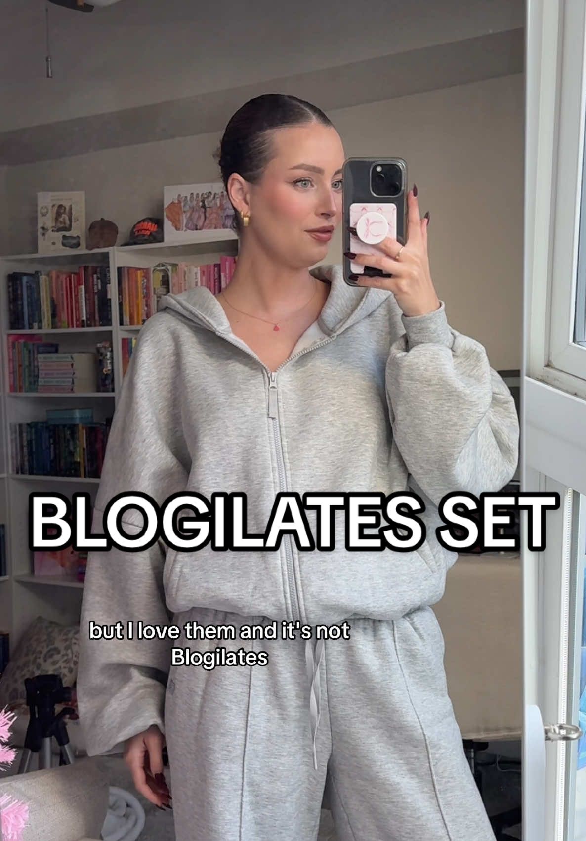 As a long time @cassey fan I’m SO happy to see Blogilates in @target ! This set is seriously unreal I love it 😮‍💨 #blogilates #sweatset #sweats #loungewear 