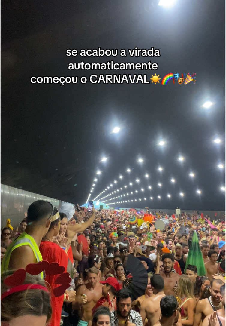 vem marçoo #carnaval #foryouu #fyp #riodejaneiro 