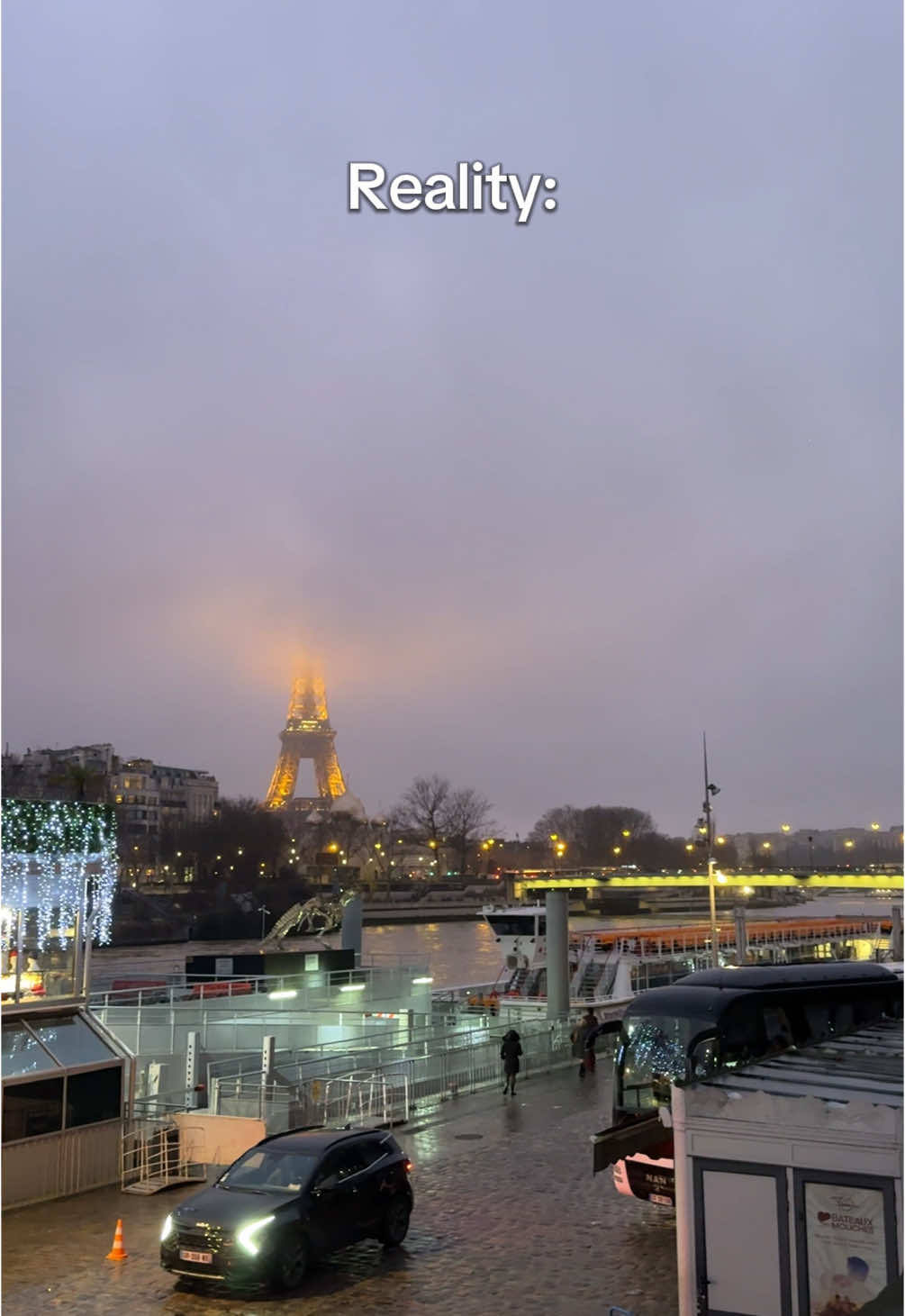 Foggy Paris be like: #paris #badweather #foggyday #eiffeltower #tourism #travel  #weathervibes #cityscape 