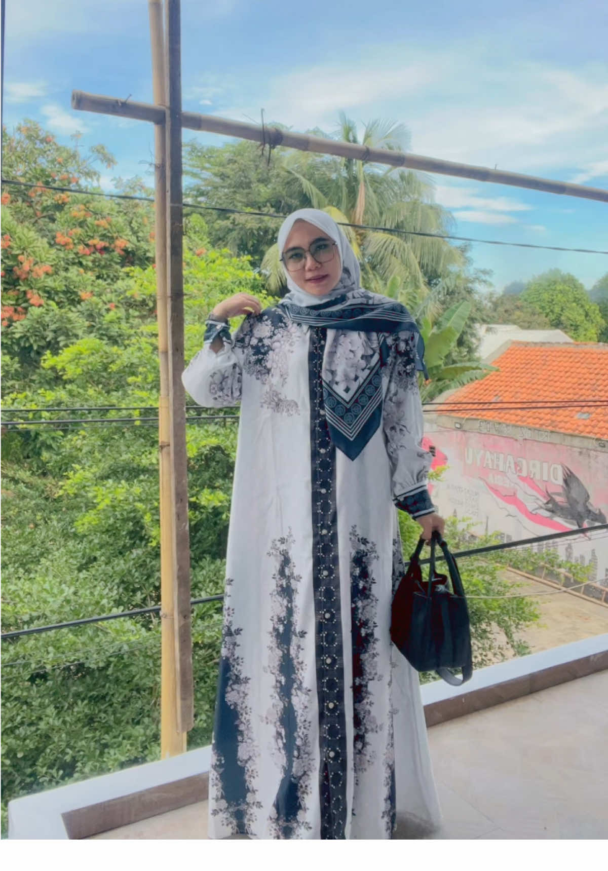 GAMIS+HIJAB+Bros Join live yuk sekarang harga ambyar #gamislebaran #viral #shellasaukia #viral #cod #lebaran2025 #gamiskekinian #fypシ 