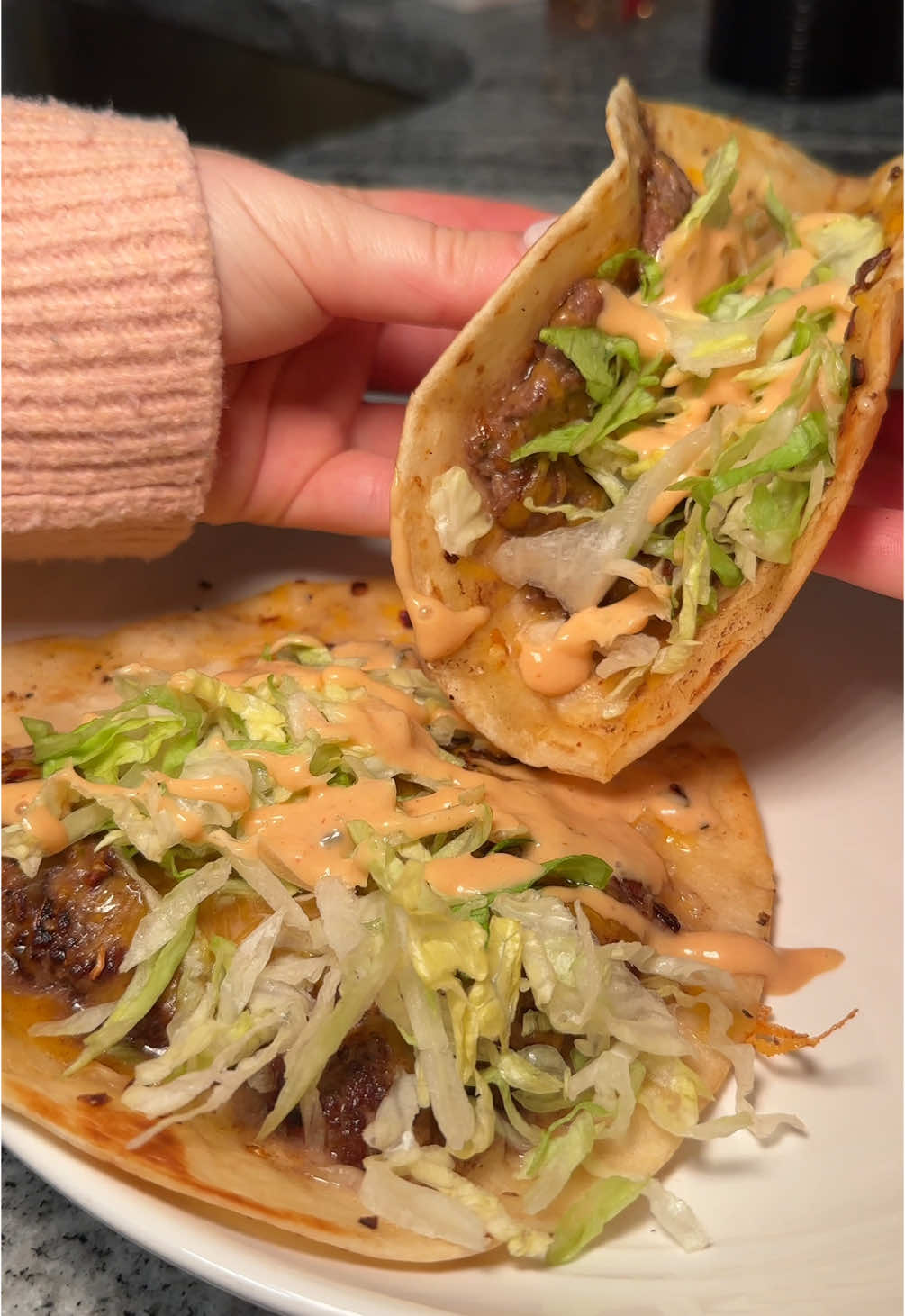 Viral smash burger tacos for our first dinner of 2025 🍔🤌🏼 -  #dinner #EasyRecipe #DinnerIdeas #healthydinner #cooking #simplerecipe #quickdinnerideas #mealideas #homecooking #highprotein #lazymeals #smashburger 