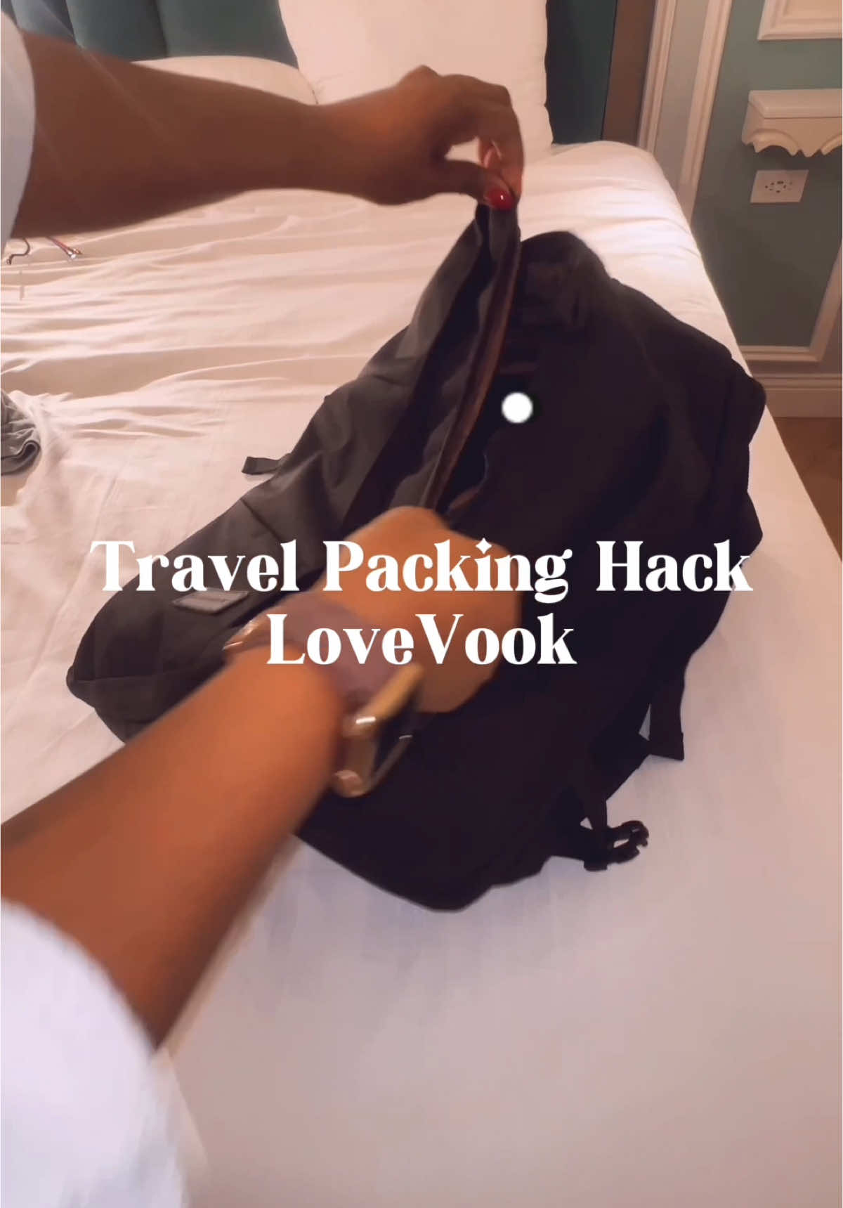 Pockets. Pockets and more…..POCKETS!!! This @Lovevook Bags travel backpack is all you need for your travel needs.  #lovevook #carryon #travelhack #travelmusthaves #teenmom #dudes #CapCut 