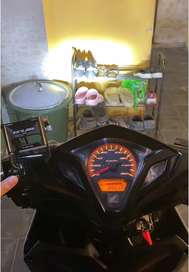 Saklar pass beam 3 mode ⚡️ #CapCut #saklarpassbeam #passbeam #happynewyear #spill #racuntiktokshop #racunbelanja #vario #beat #varioproper #beatproper #vario125old #kzr125old #kzrgank #variomodifikasi 