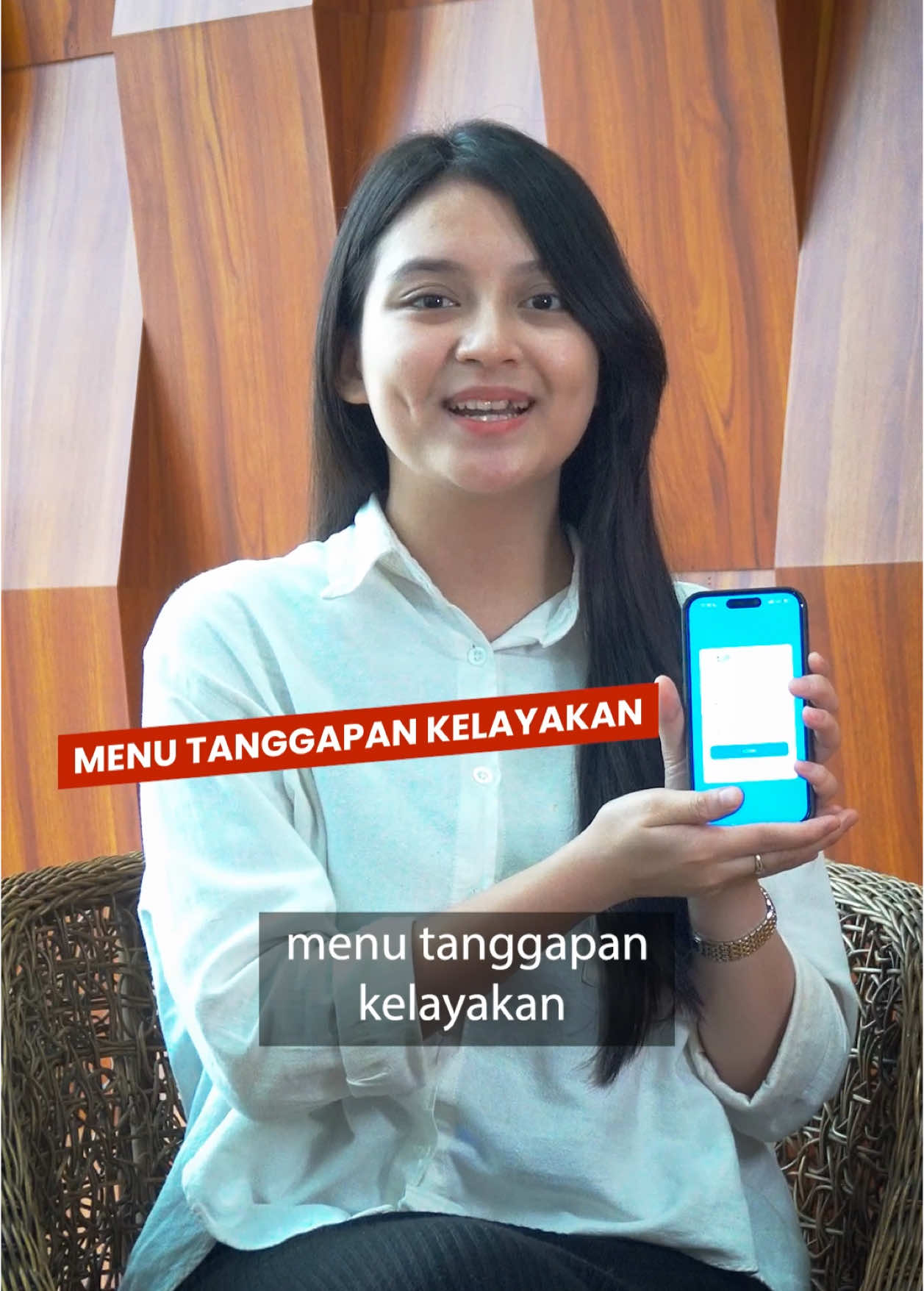 #SobatSosial disekitar kamu ada yang tidak layak dapat bansos tapi bingung lapor kemana? Ngga usah khawatir, simak video berikut ya! #KemensosSelaluAda 